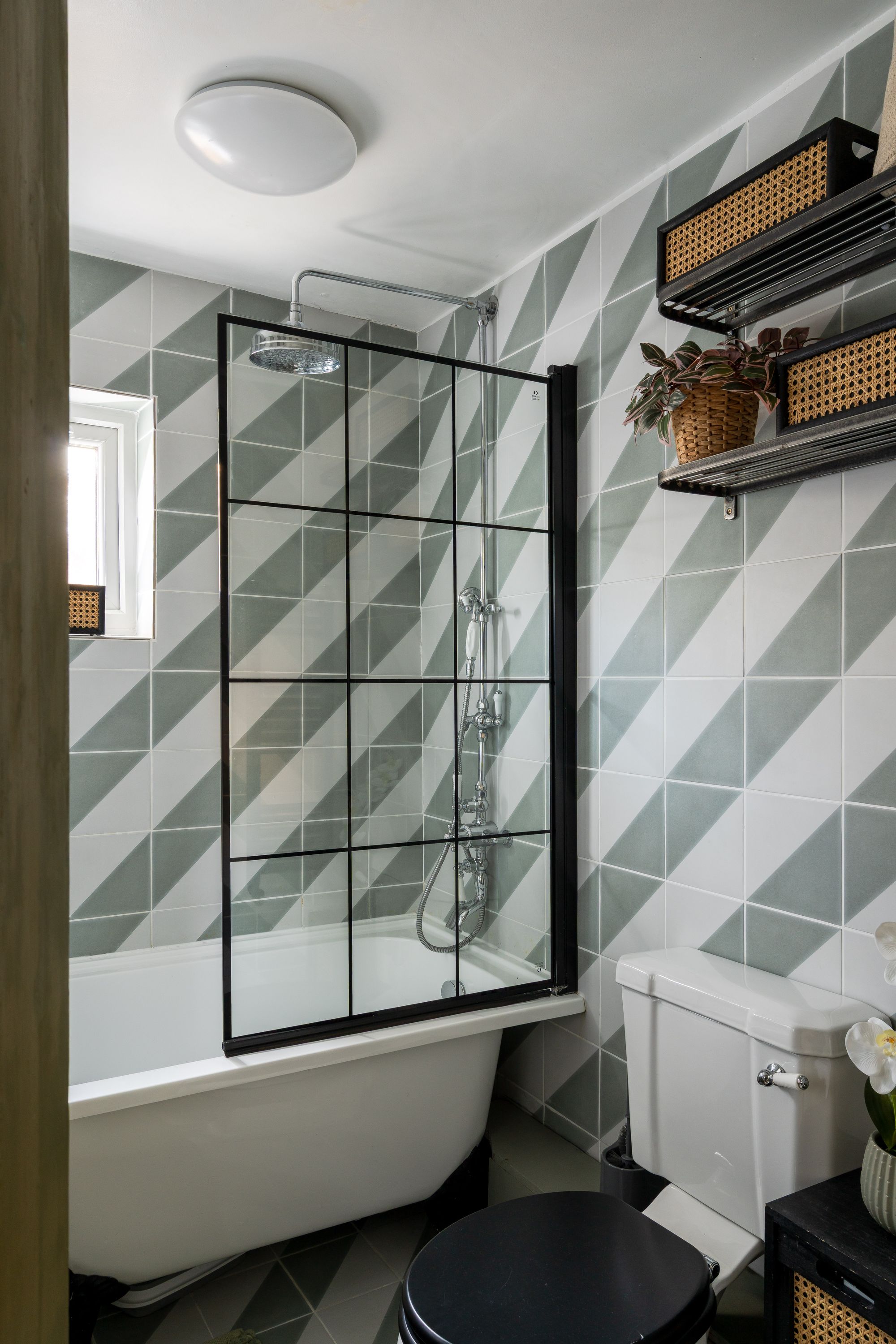 2 bed flat for sale in Melford Road, Leytonstone, London, E11  - Property Image 14