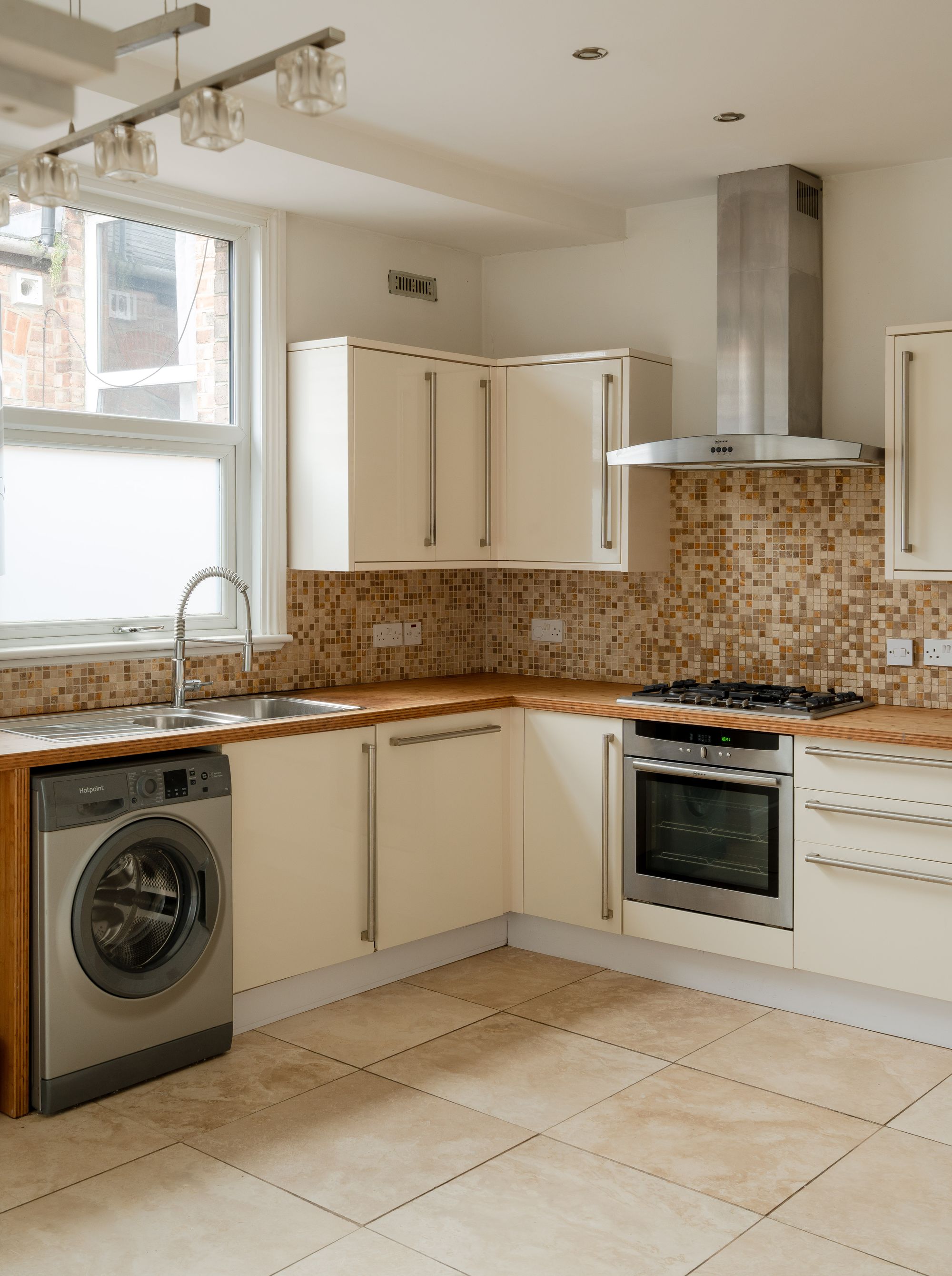 3 bed maisonette for sale in Hainault Road, Upper Leytonstone, London, E11  - Property Image 5