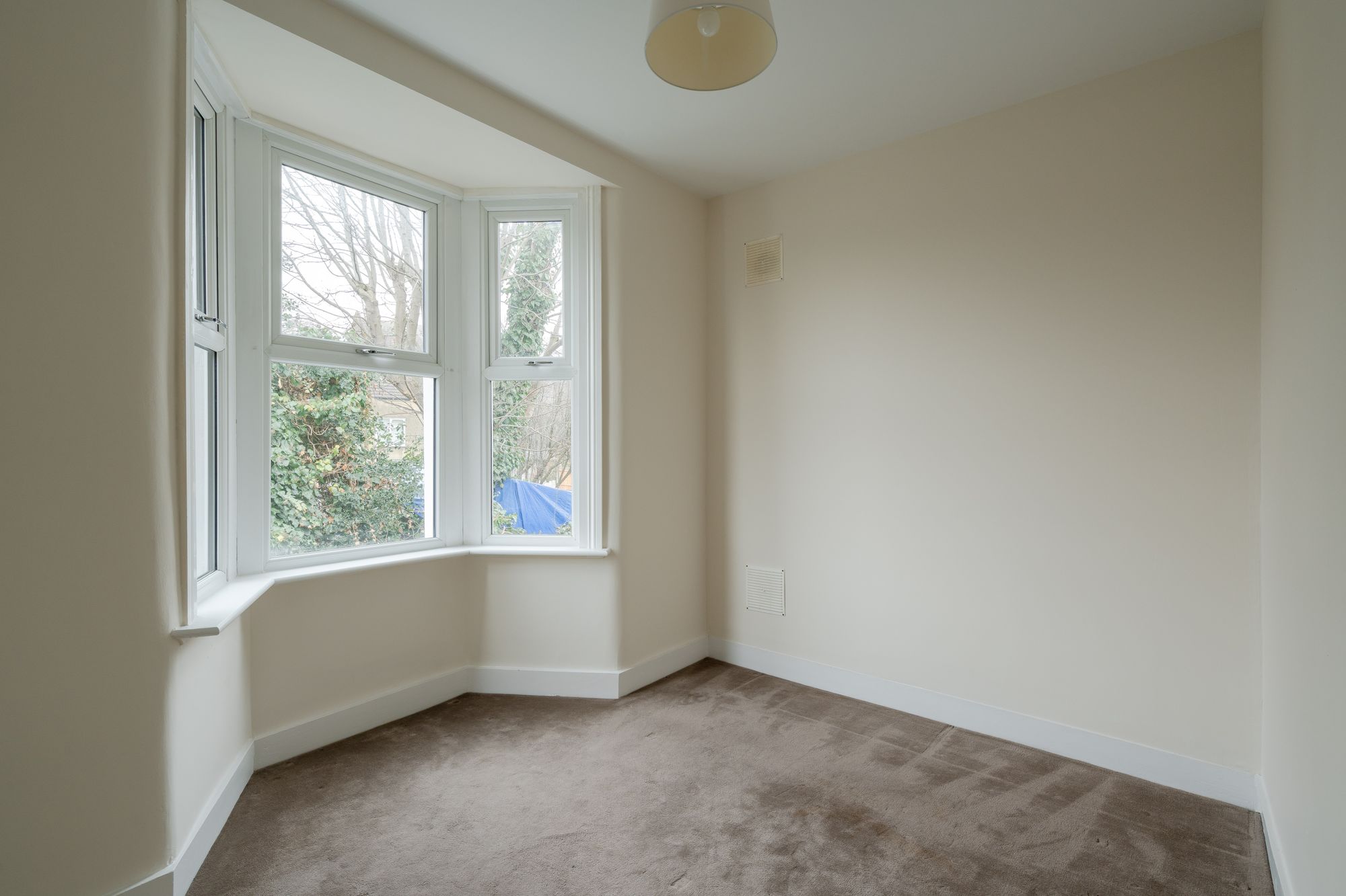 3 bed maisonette for sale in Hainault Road, Upper Leytonstone, London, E11  - Property Image 11
