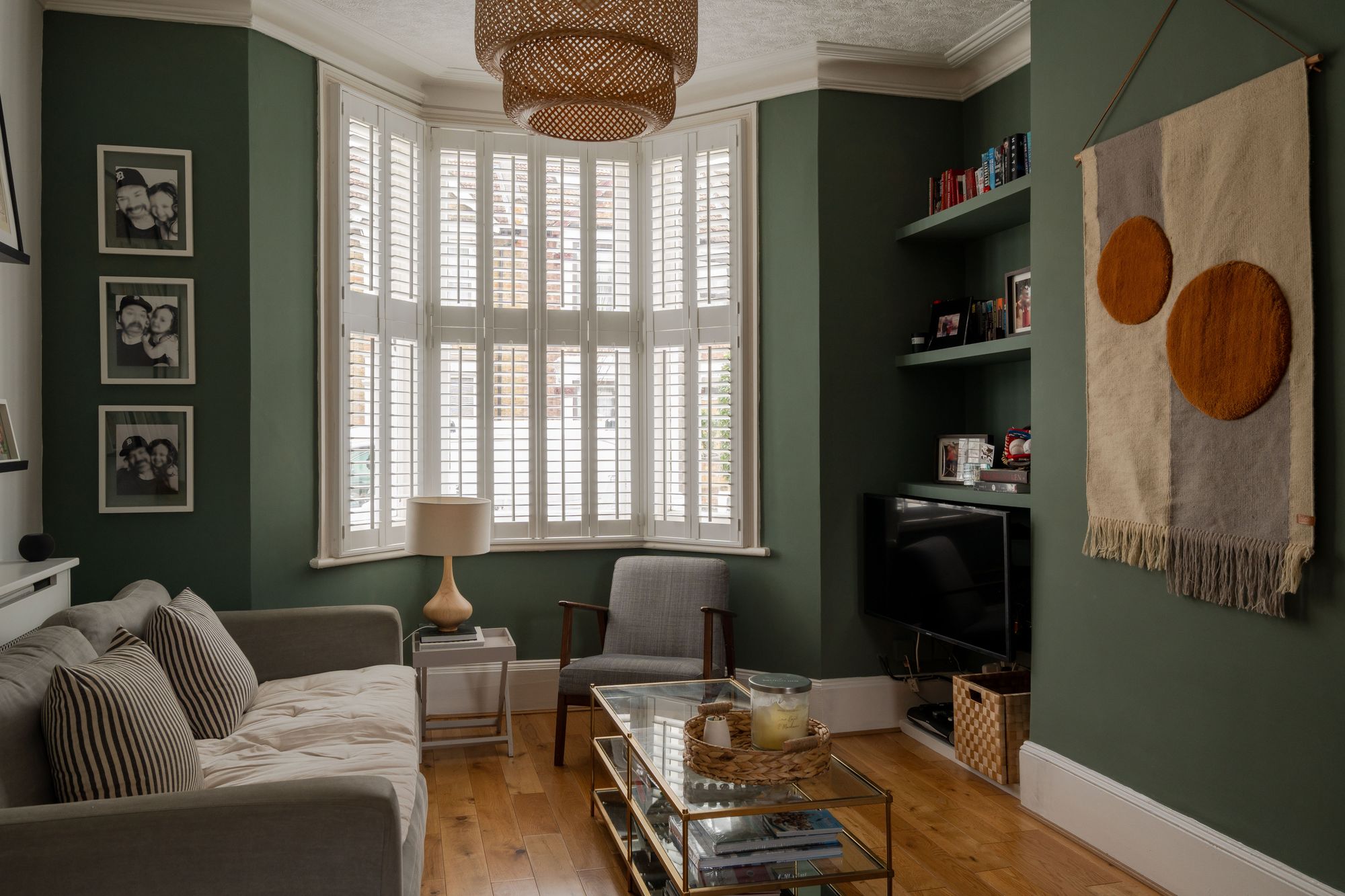 3 bed mid-terraced house for sale in Canterbury Road, Leyton, London, E10  - Property Image 4