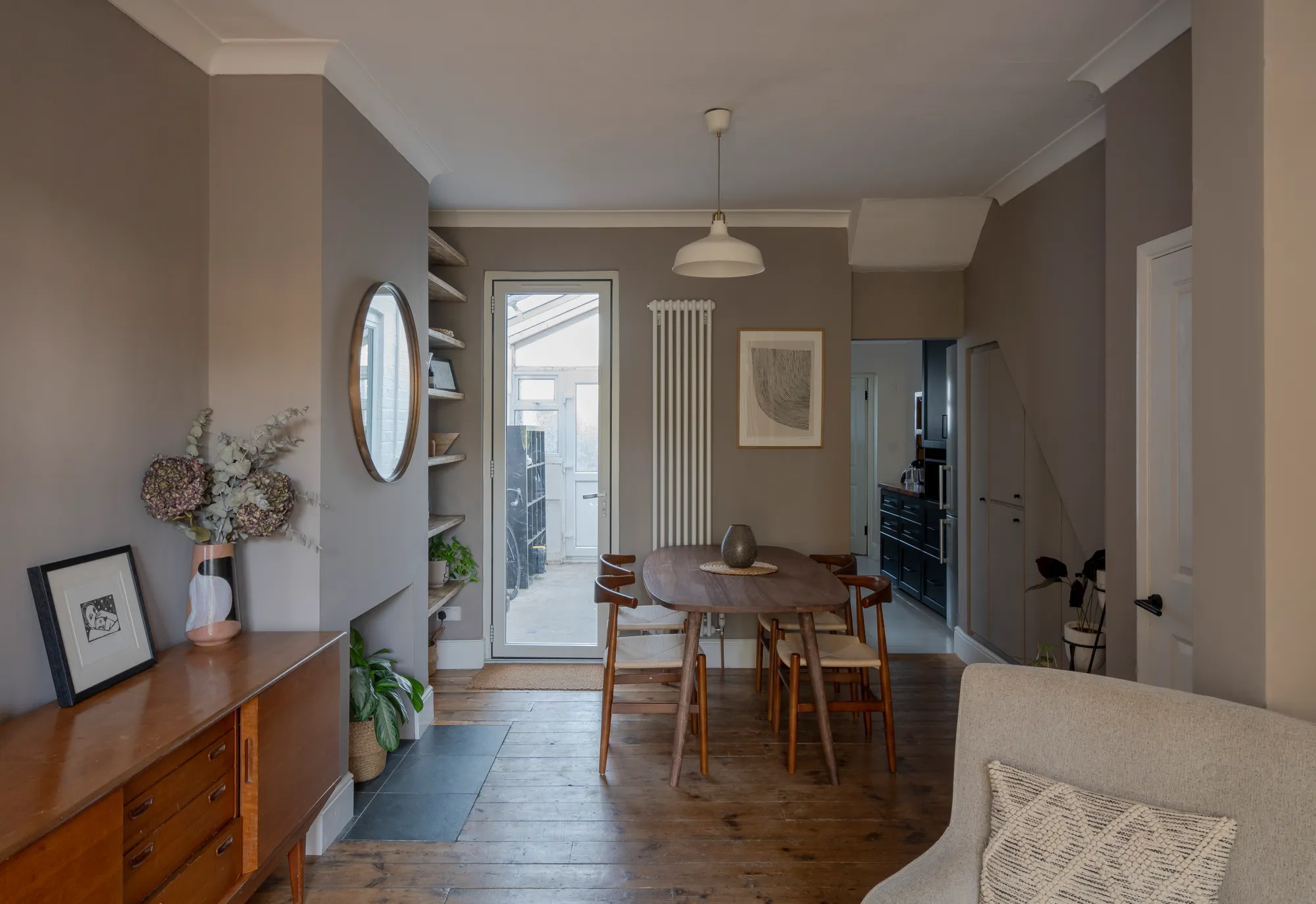4 bed mid-terraced house for sale in Tavistock Road, Forest Gate, London, E7  - Property Image 4