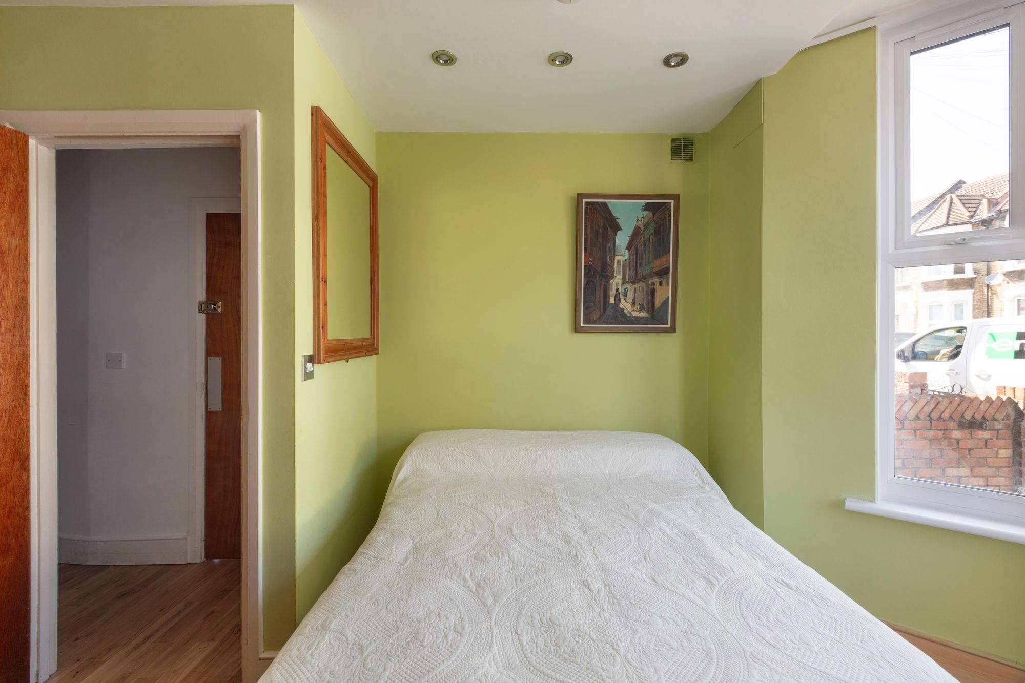 2 bed flat for sale in Millais Road, Leytonstone, London, E11  - Property Image 22