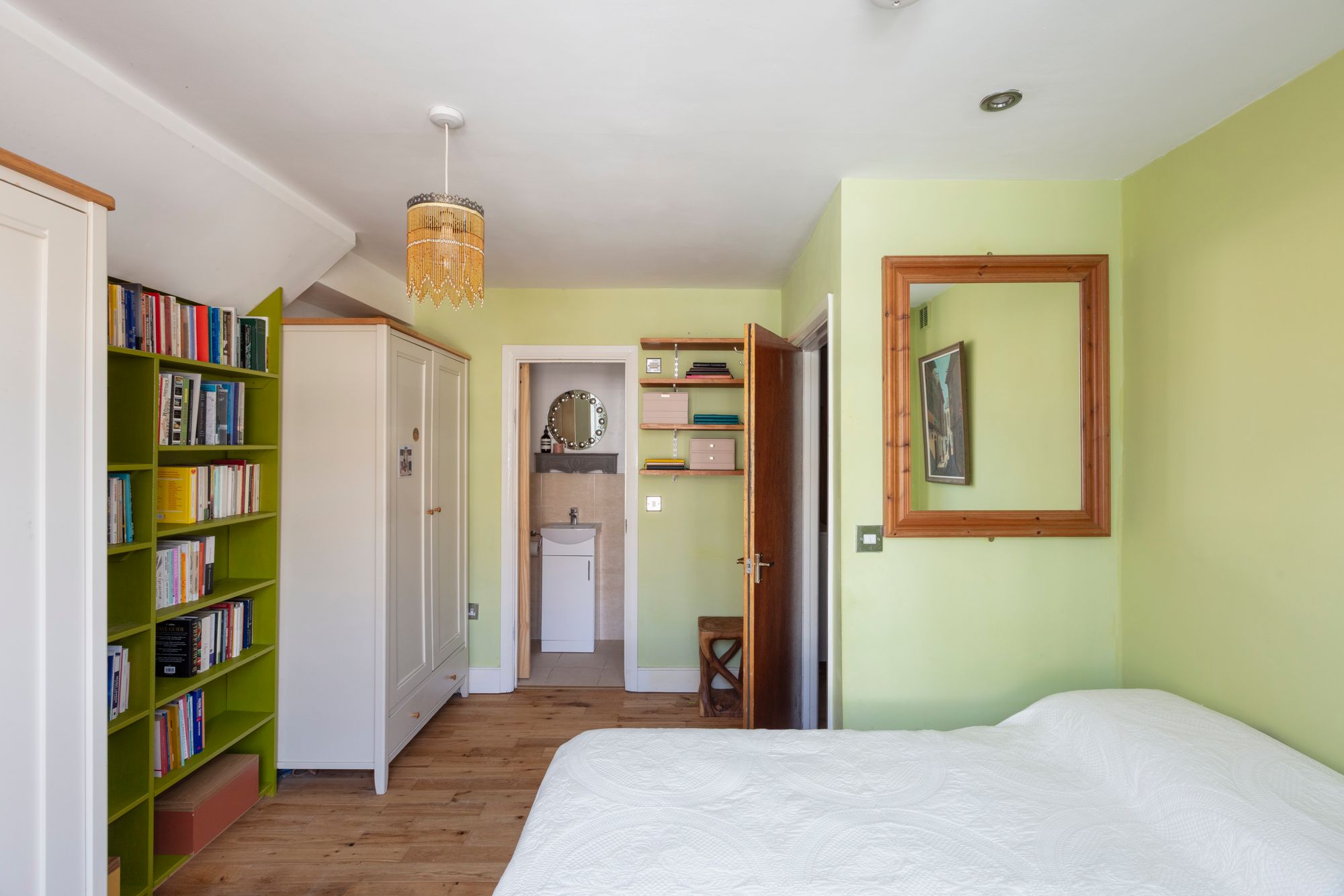 2 bed flat for sale in Millais Road, Leytonstone, London, E11  - Property Image 23