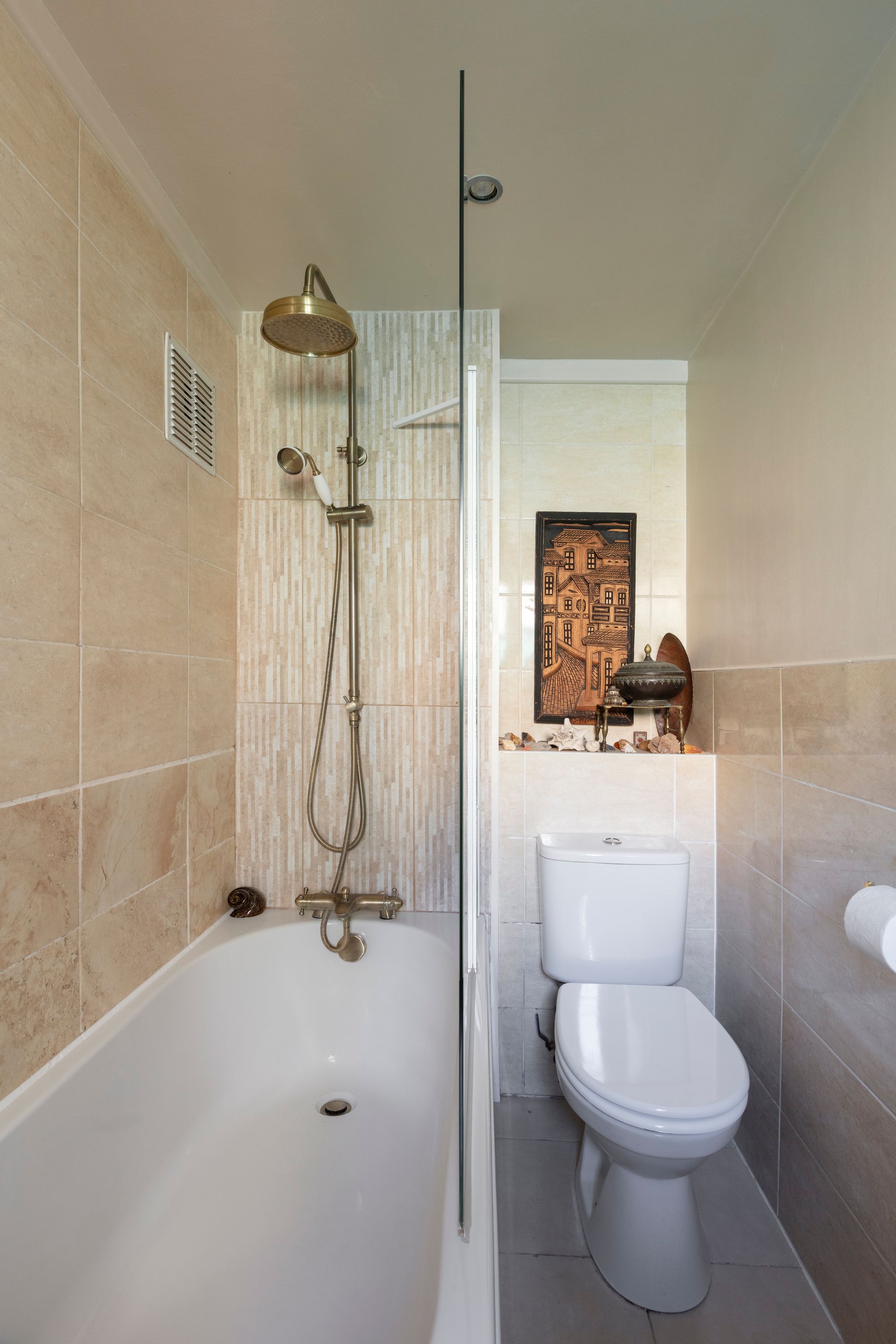 2 bed flat for sale in Millais Road, Leytonstone, London, E11  - Property Image 14