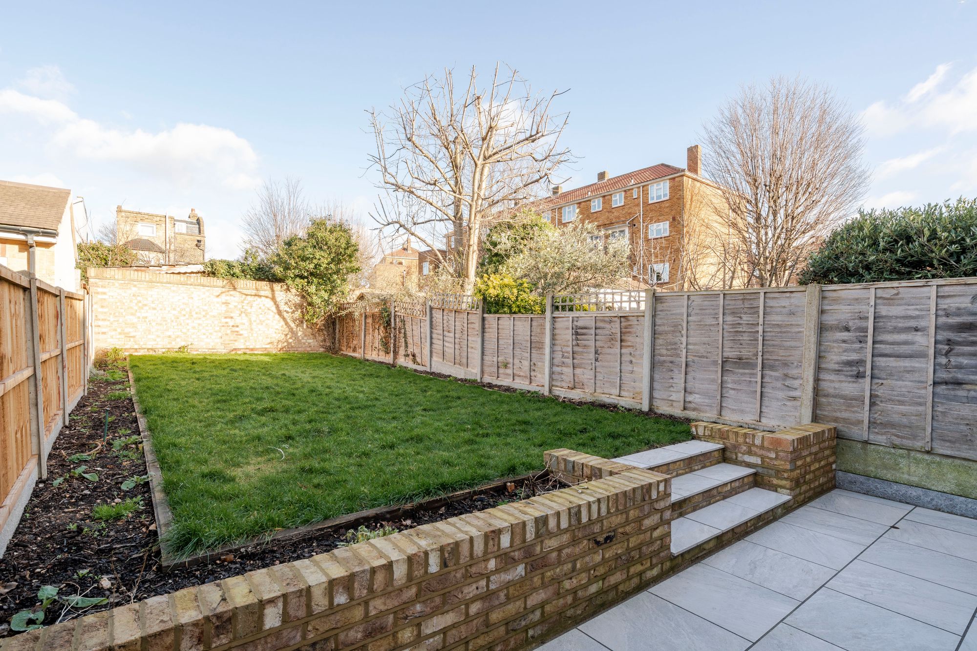 3 bed ground floor flat for sale in Barclay Road, Bushwood, London, E11  - Property Image 28