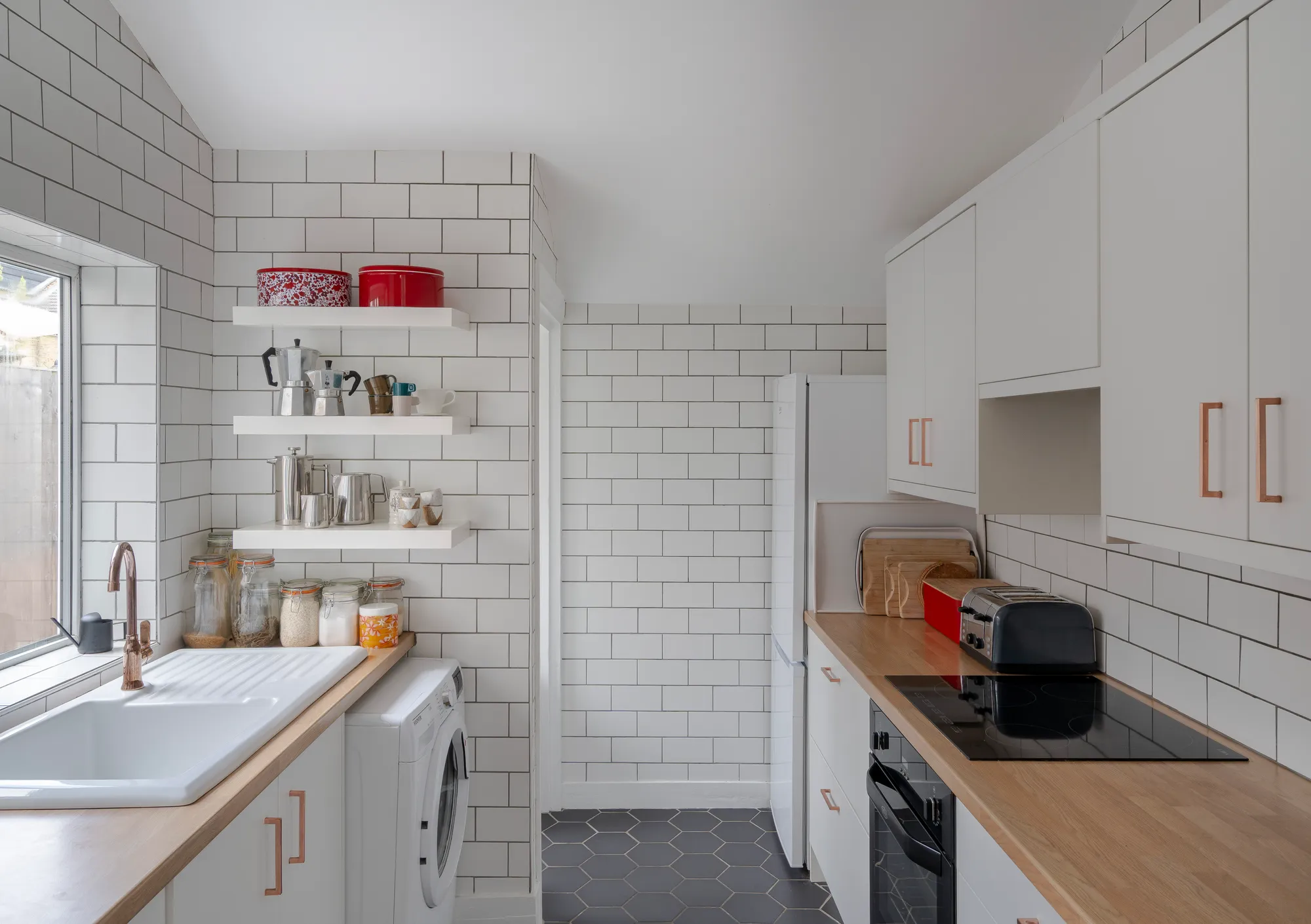 2 bed mid-terraced house for sale in Oakdale Road, Leytonstone, London, E11  - Property Image 8