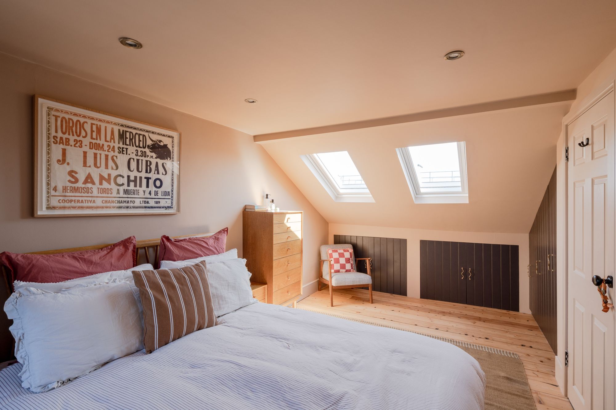 3 bed mid-terraced house for sale in Burchell Road, Leyton, London, E10  - Property Image 34