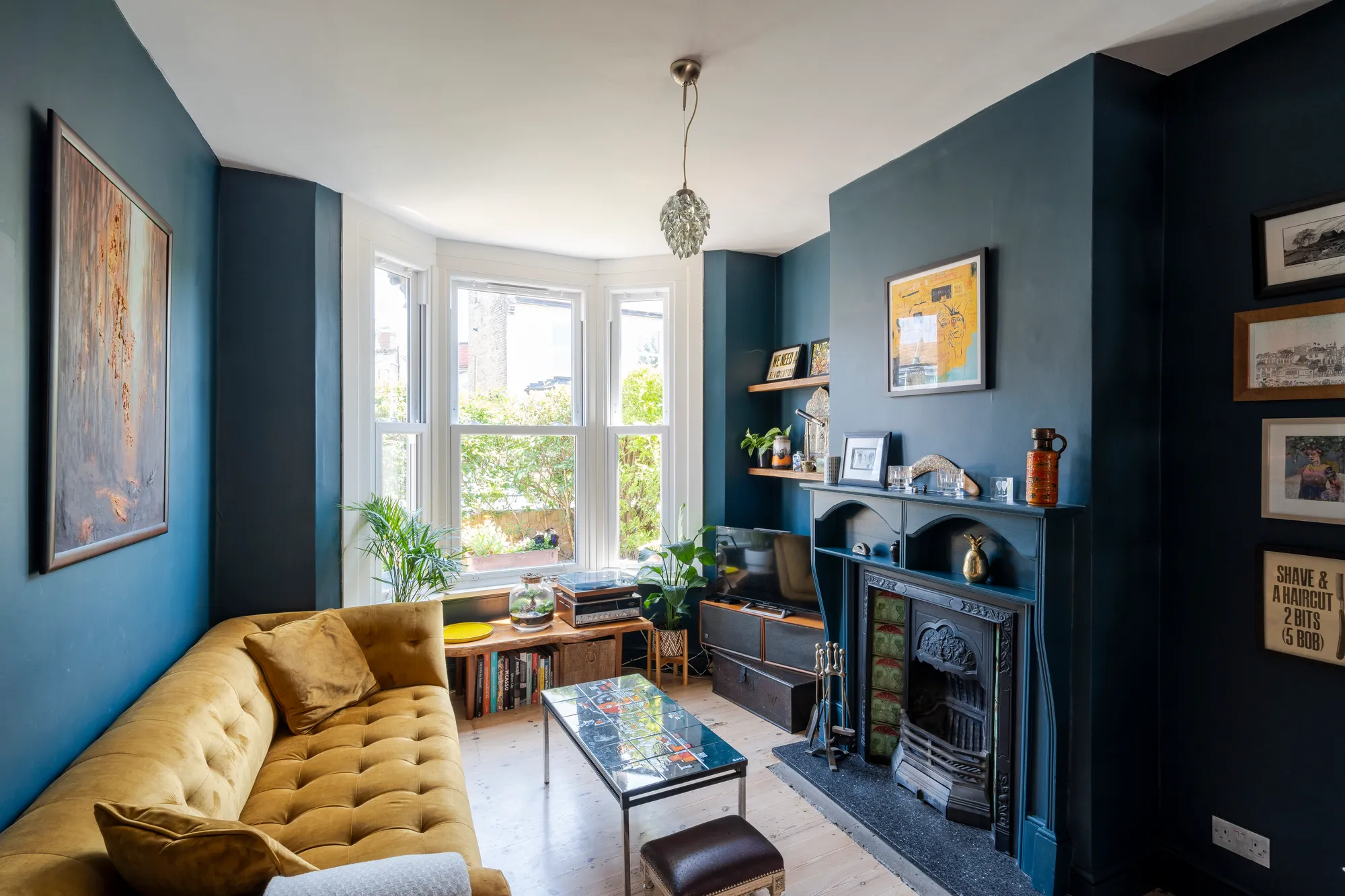 4 bed mid-terraced house for sale in Napier Road, Leytonstone, London, E11  - Property Image 3