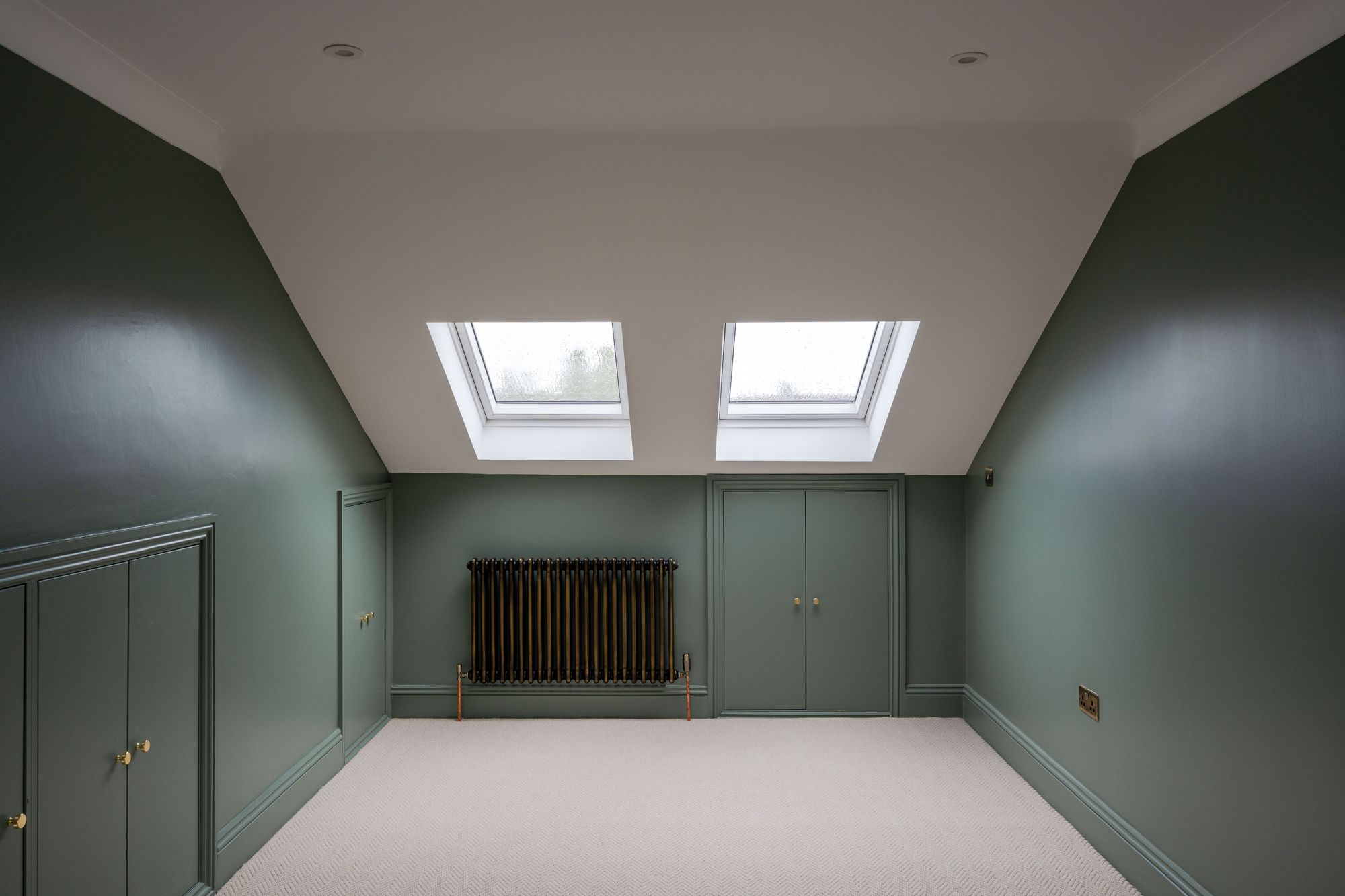 5 bed terraced house for sale in Leyspring Road, Bushwood, London, E11  - Property Image 32