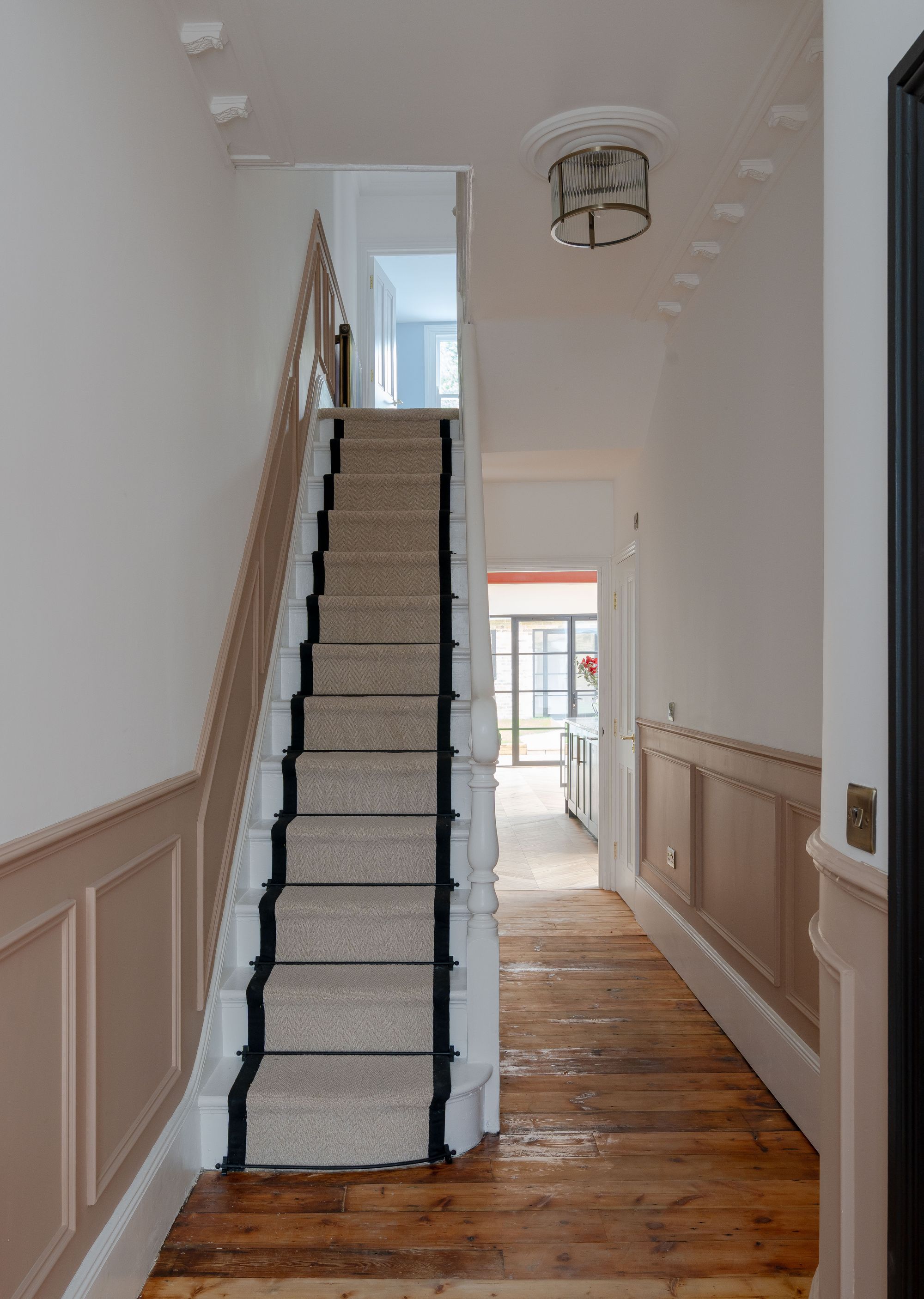 5 bed terraced house for sale in Leyspring Road, Bushwood, London, E11  - Property Image 18