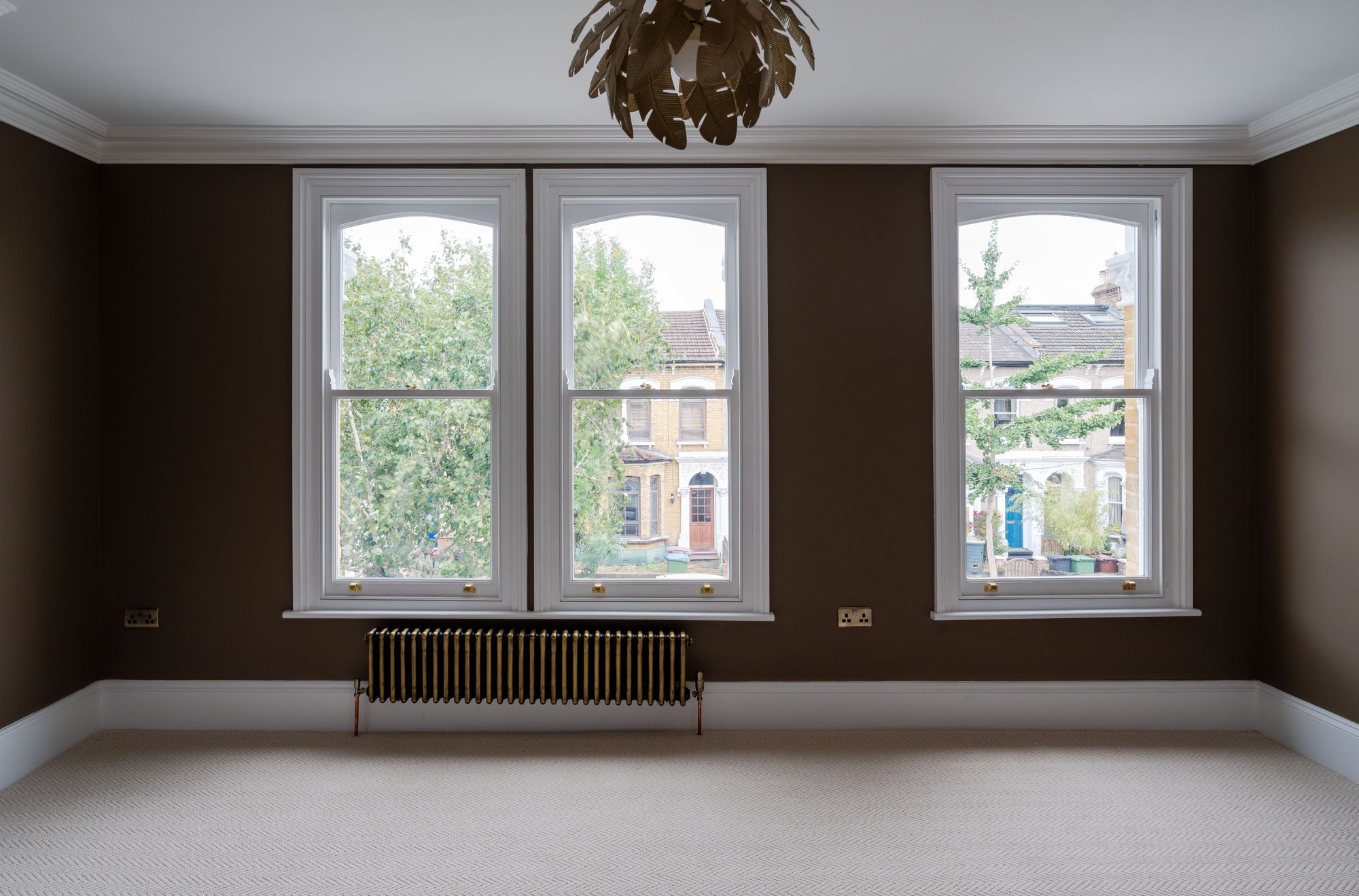 5 bed terraced house for sale in Leyspring Road, Bushwood, London, E11  - Property Image 26