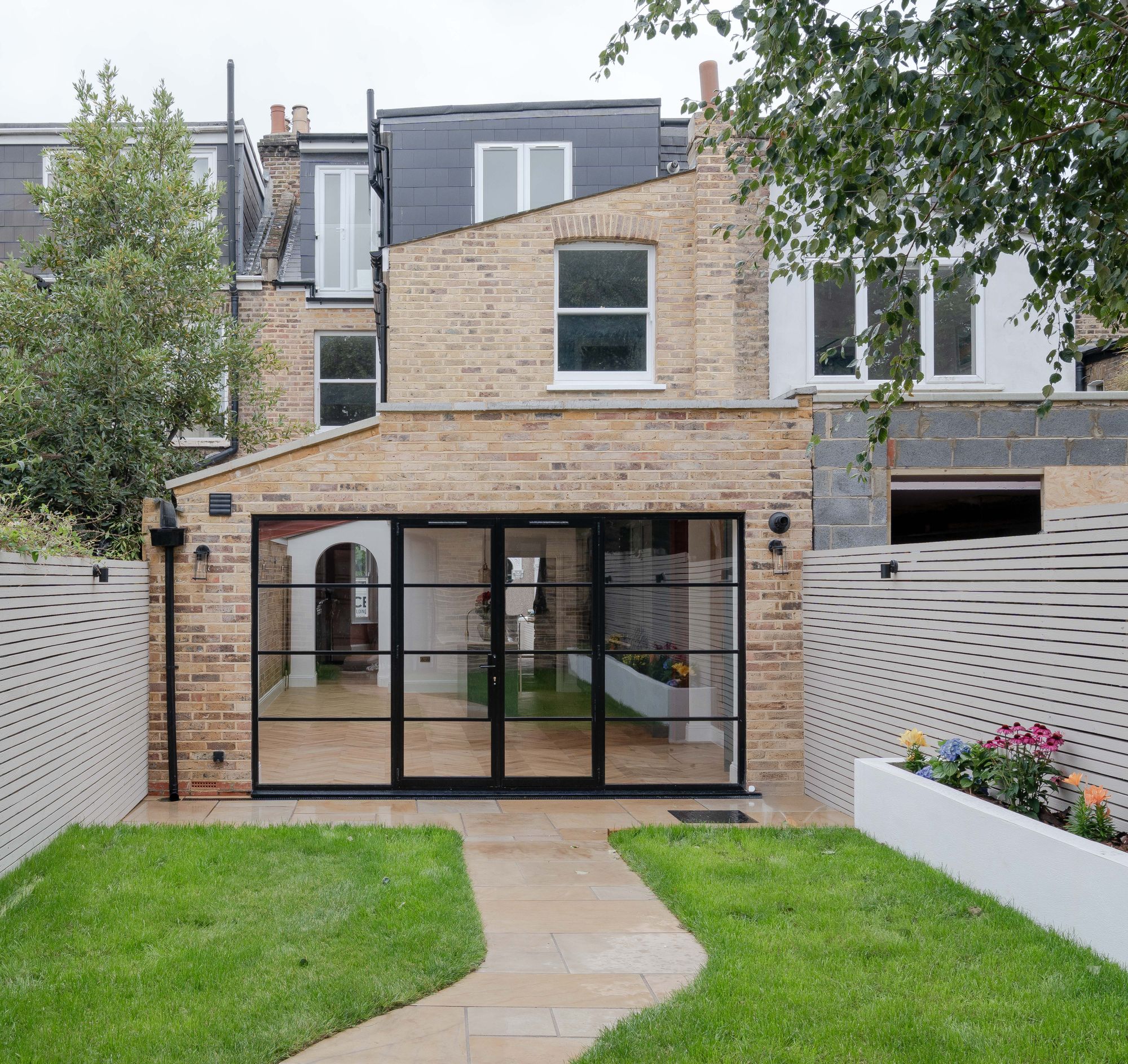 5 bed terraced house for sale in Leyspring Road, Bushwood, London, E11  - Property Image 35