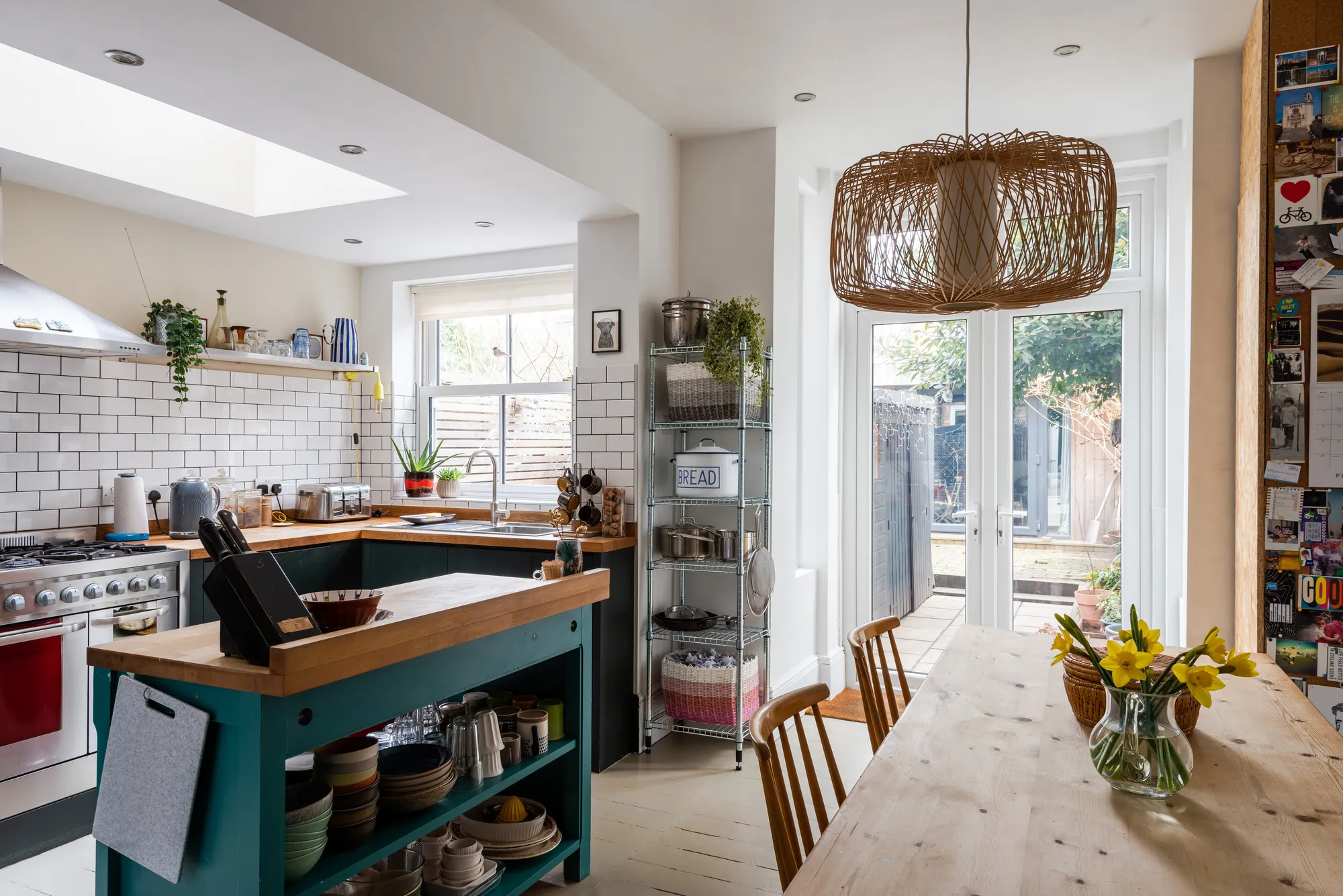 3 bed mid-terraced house for sale in Copeland Road, Walthamstow, London, E17  - Property Image 12