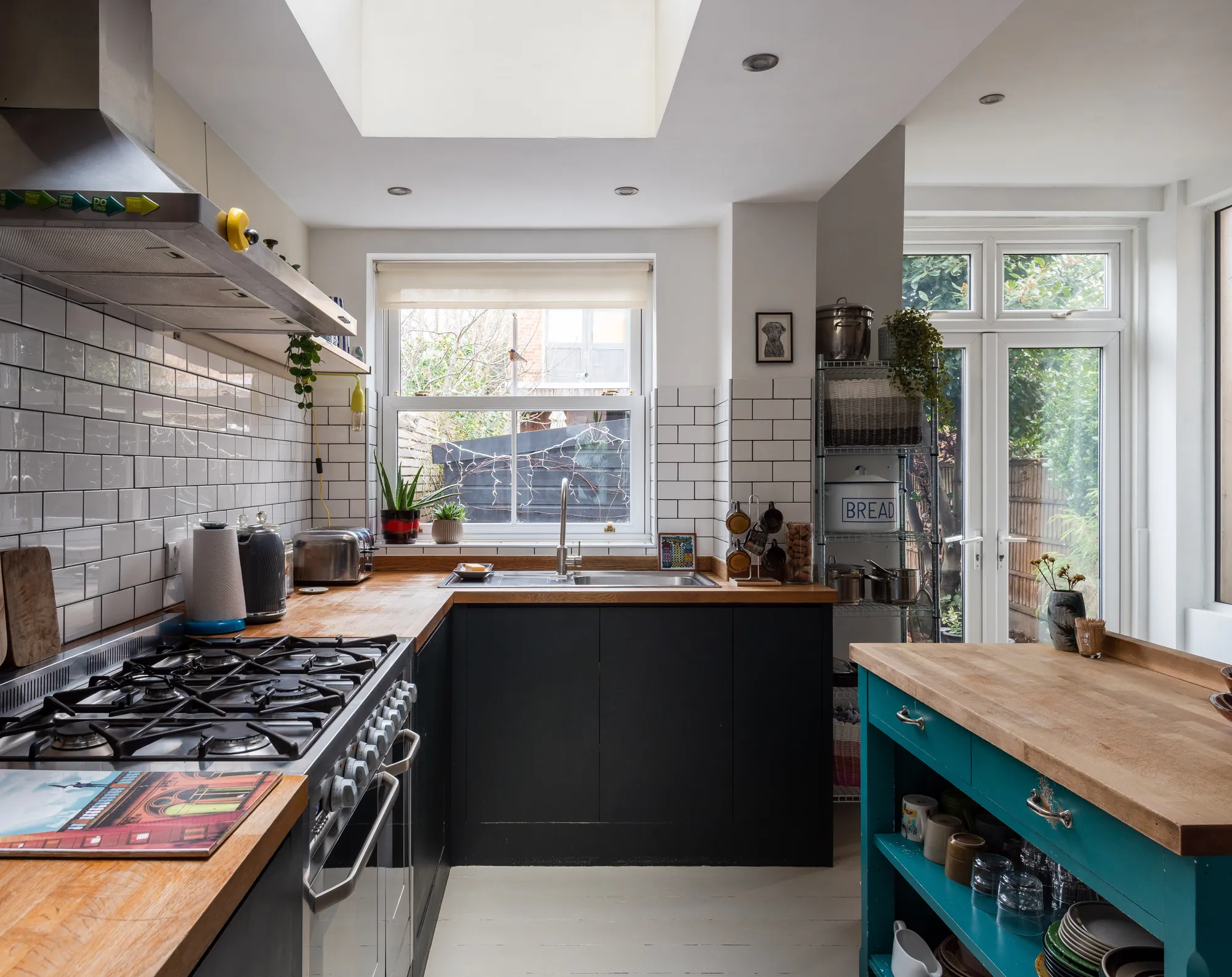 3 bed mid-terraced house for sale in Copeland Road, Walthamstow, London, E17  - Property Image 14