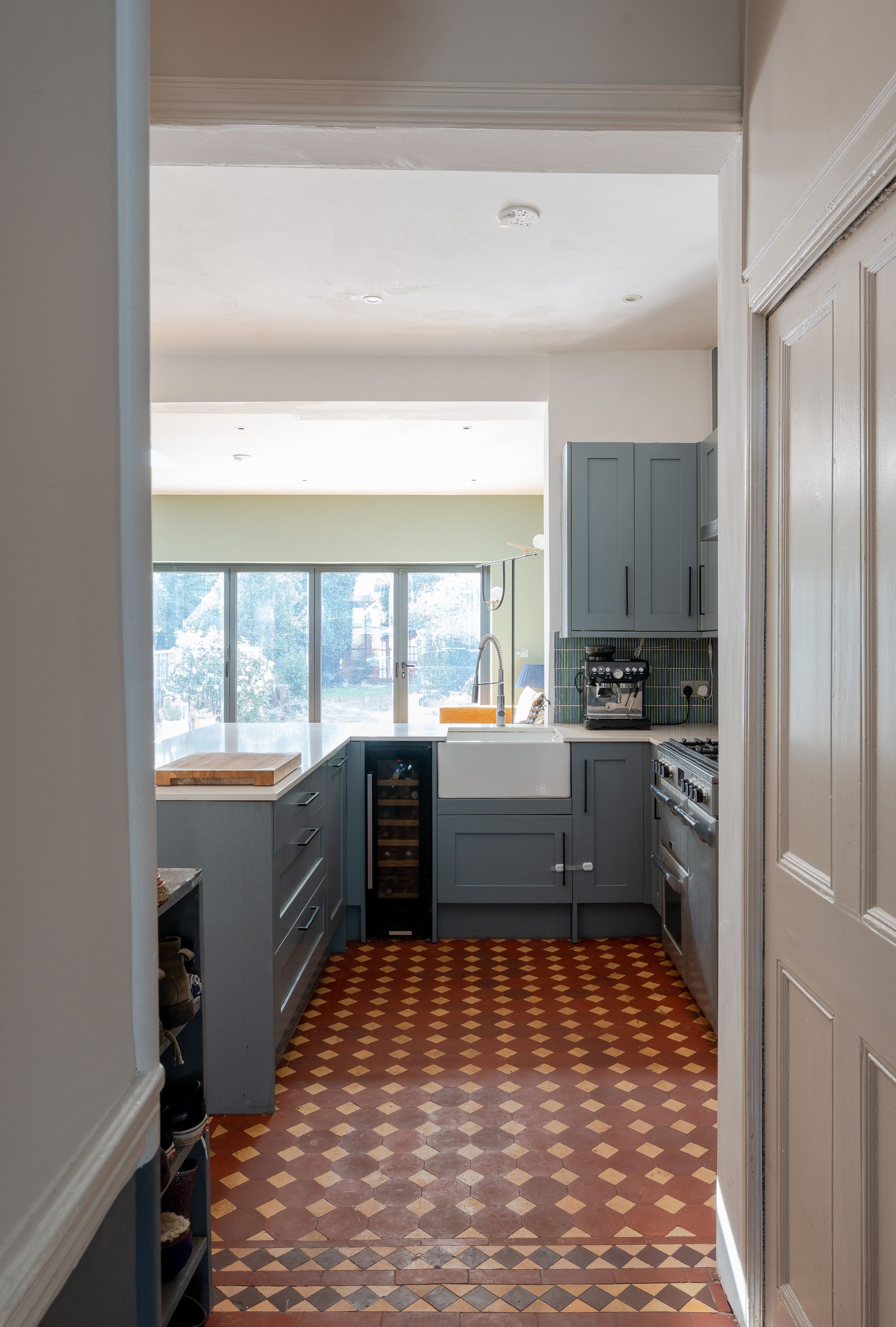 4 bed semi-detached house for sale in Woodlands Avenue, Aldersbrook, London, E11  - Property Image 11