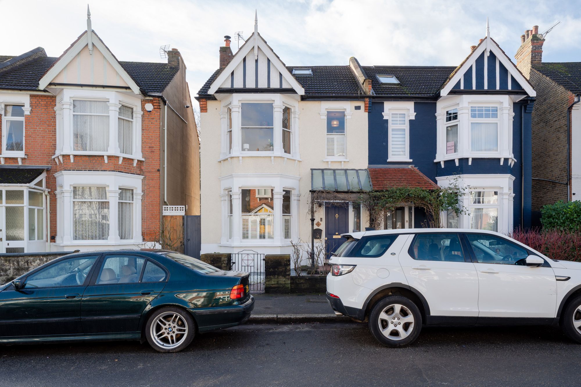 4 bed semi-detached house for sale in Woodlands Avenue, Aldersbrook, London, E11  - Property Image 44