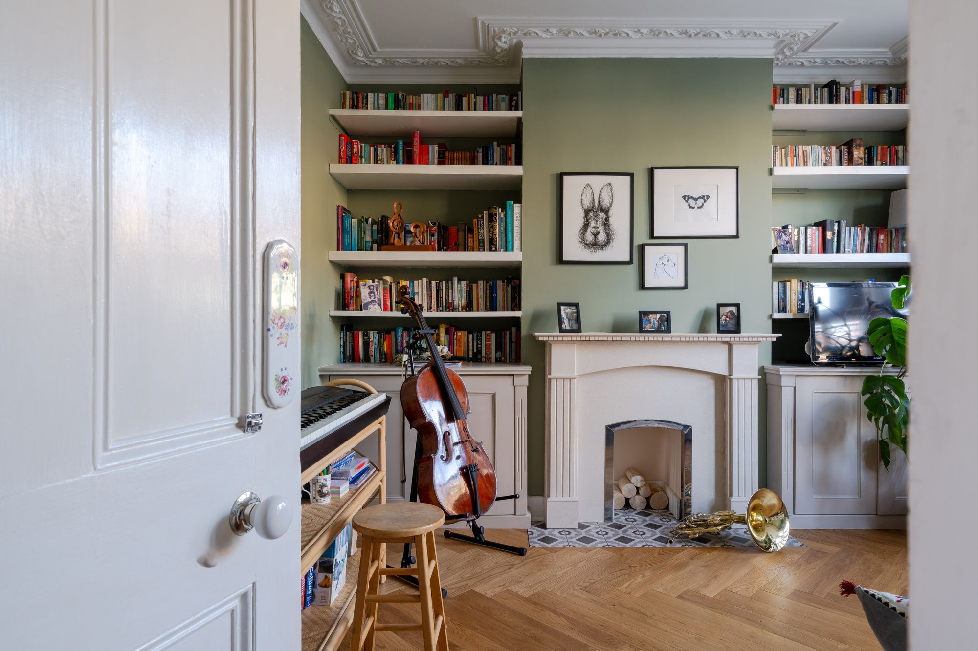 4 bed terraced house for sale in Trelawn Road, Leyton, London, E10  - Property Image 2