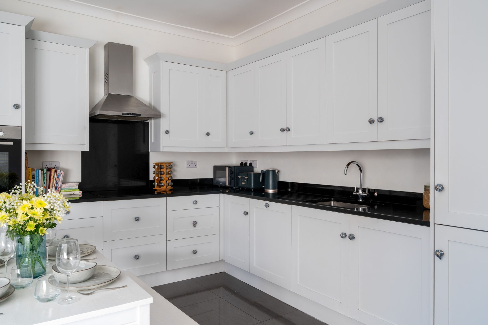 4 bed terraced house for sale in Trelawn Road, Leyton, London, E10  - Property Image 8