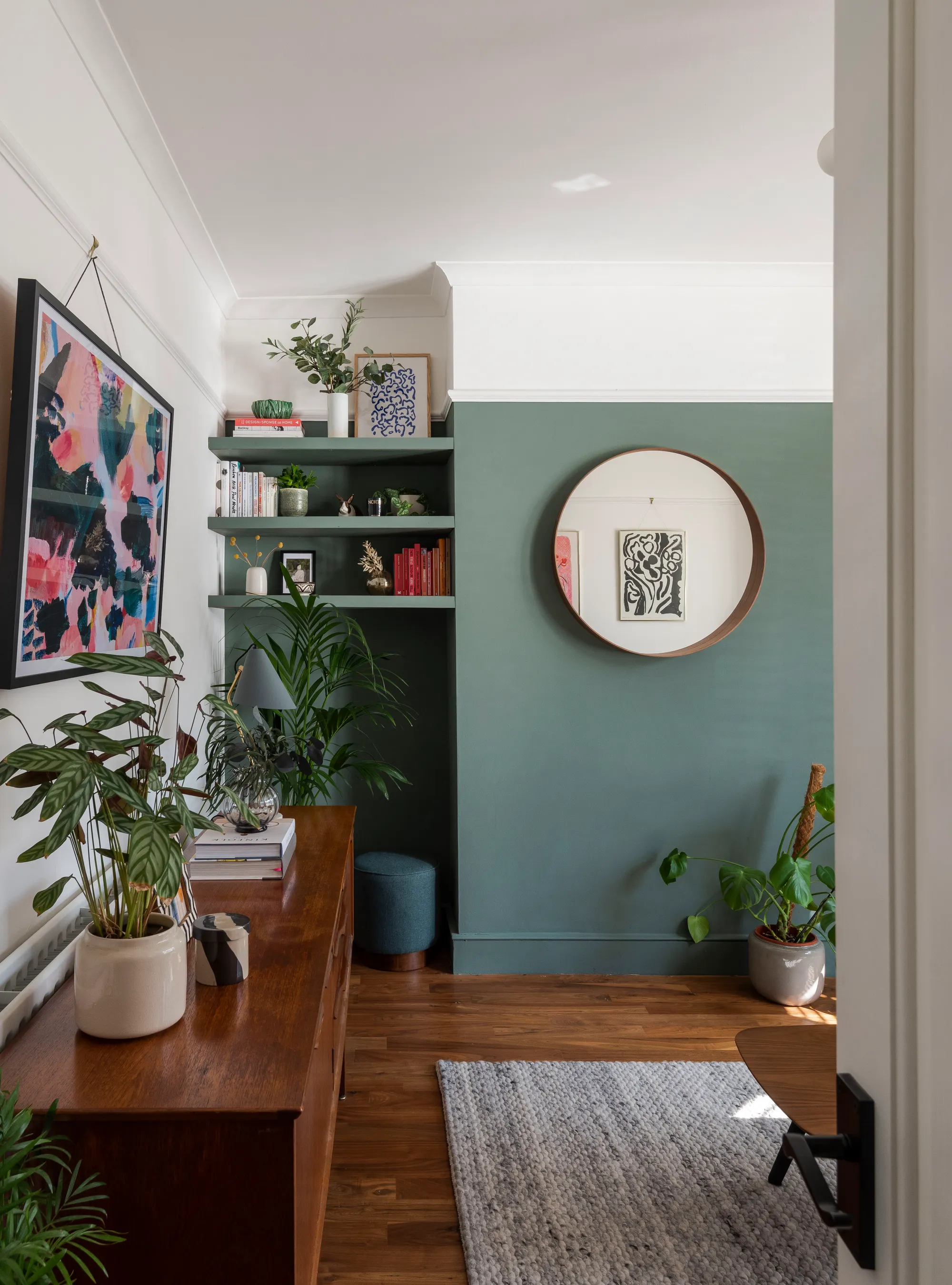 2 bed ground floor flat for sale in Scotts Road, Leyton, London, E10 - Property Image 2