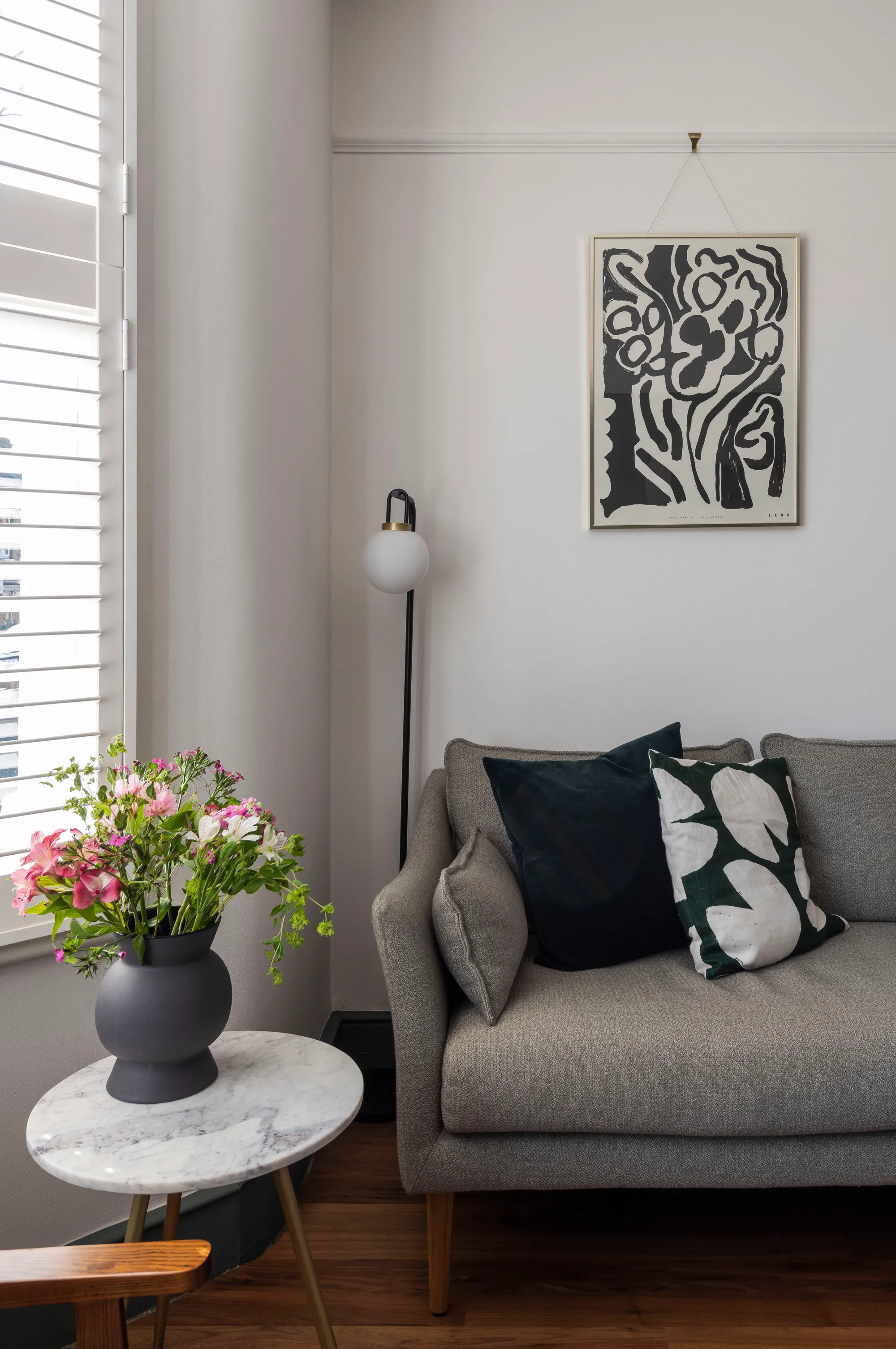 2 bed ground floor flat for sale in Scotts Road, Leyton, London, E10 - Property Image 5