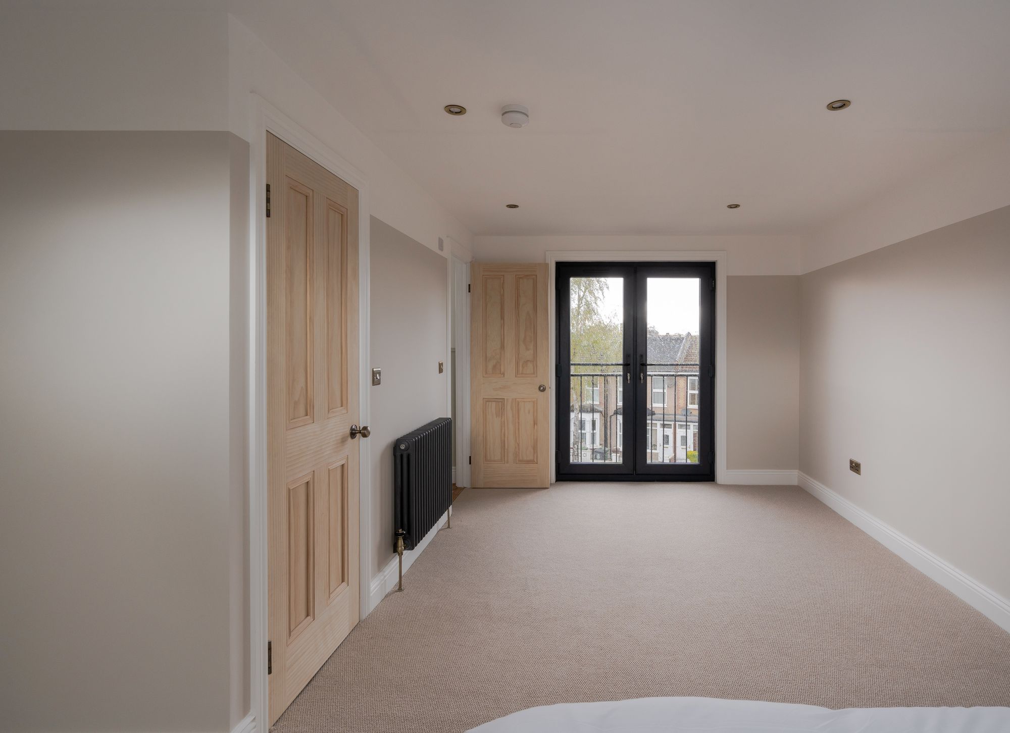 4 bed mid-terraced house for sale in Morley Road, Leyton, London, E10  - Property Image 39