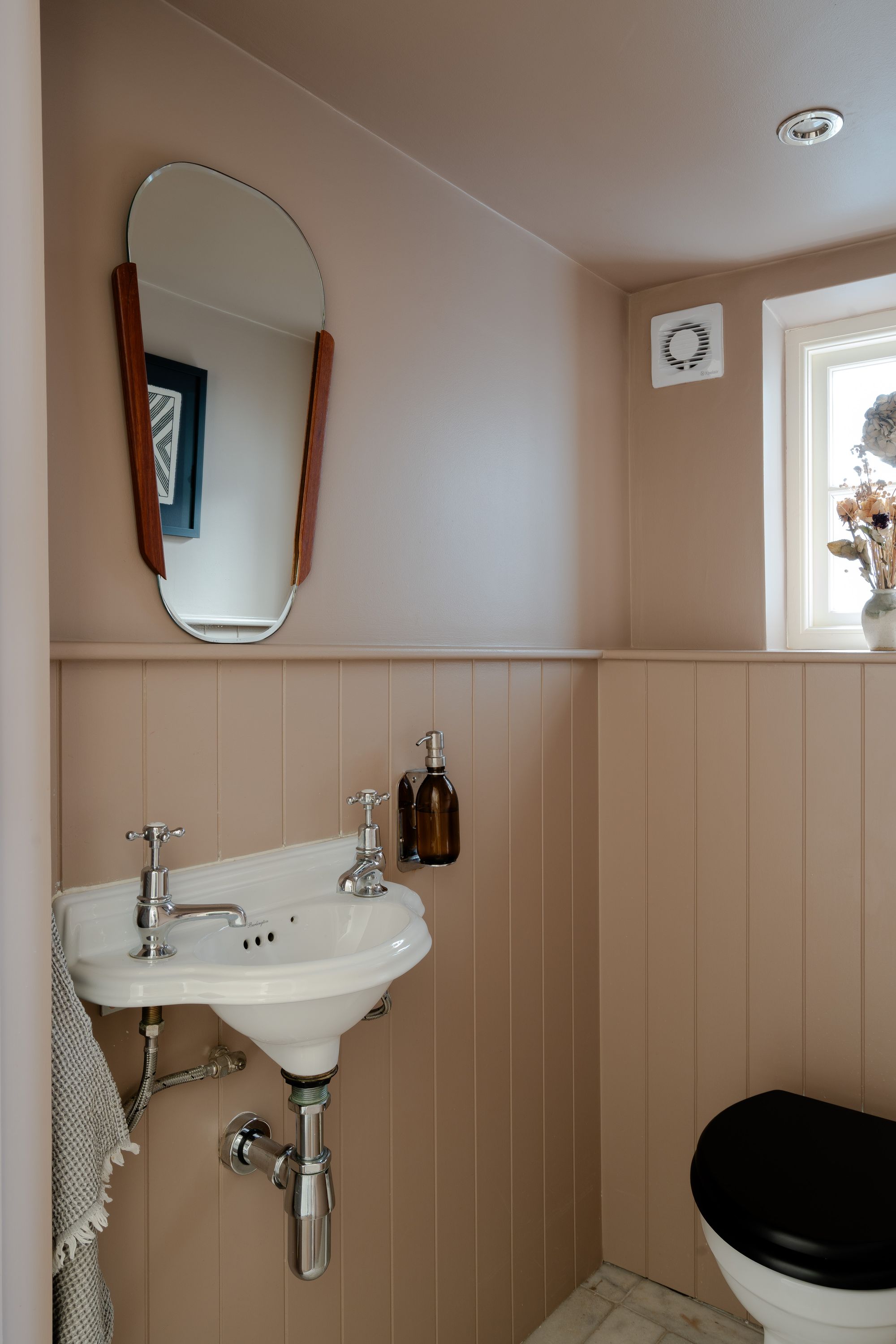 5 bed terraced house for sale in Woodville Road, Bushwood, London, E11 - Property Image 10