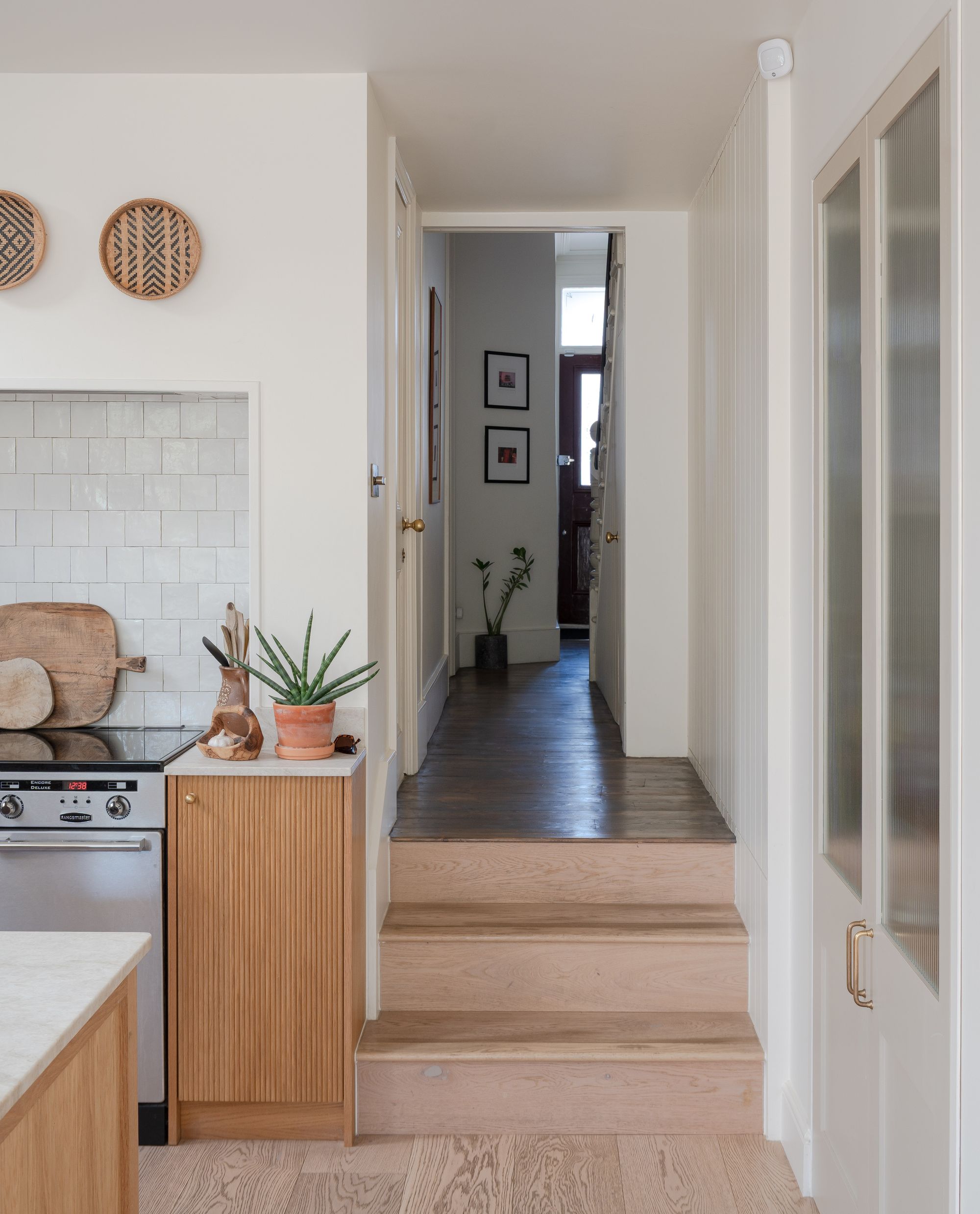 5 bed terraced house for sale in Woodville Road, Bushwood, London, E11 - Property Image 12