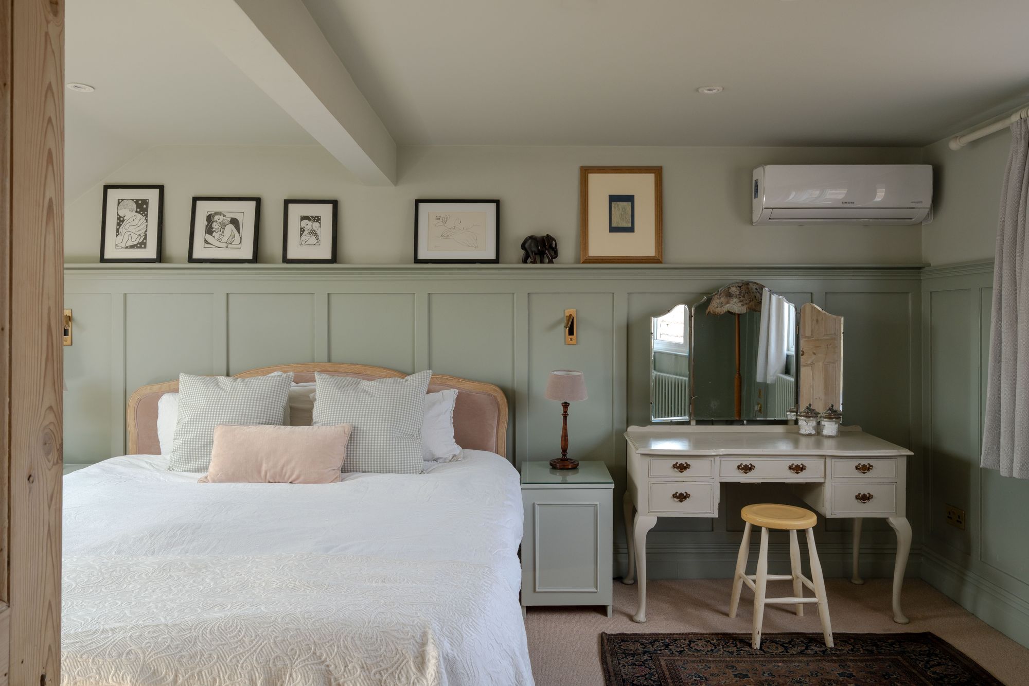 5 bed semi-detached house for sale in Dover Road, Aldersbrook, London, E12  - Property Image 39