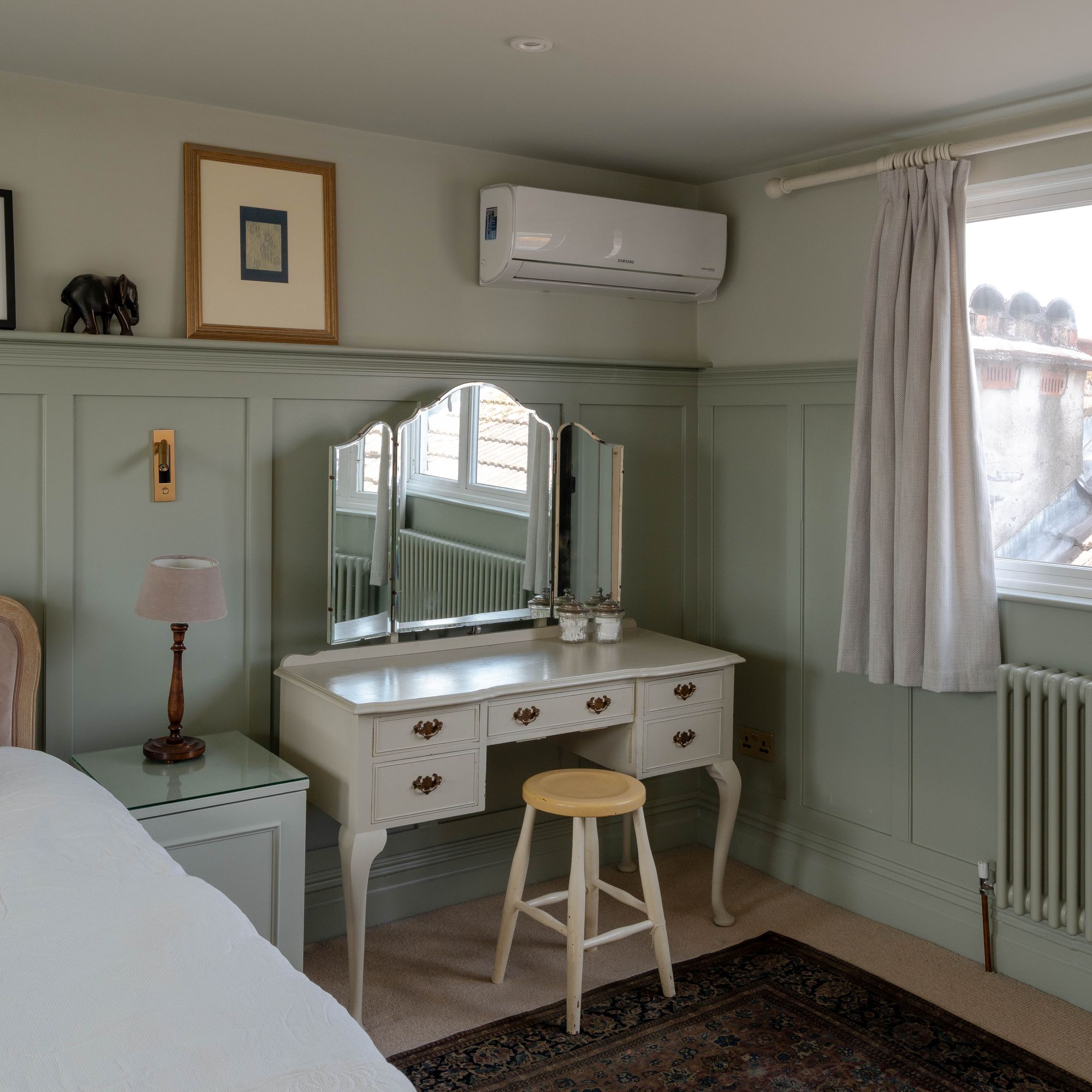 5 bed semi-detached house for sale in Dover Road, Aldersbrook, London, E12  - Property Image 40