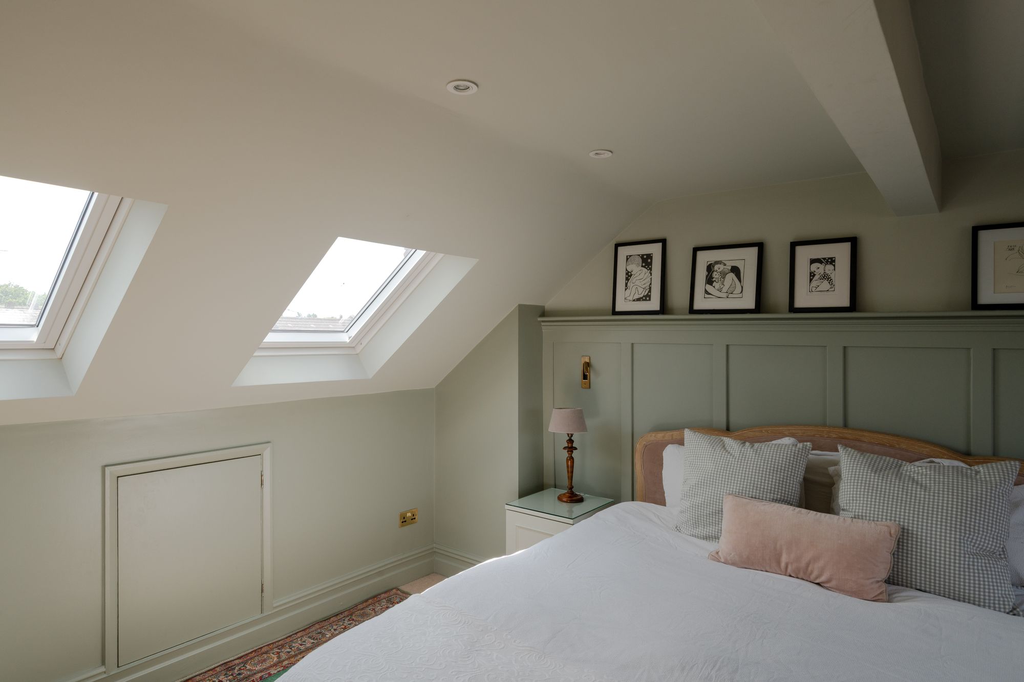 5 bed semi-detached house for sale in Dover Road, Aldersbrook, London, E12  - Property Image 41