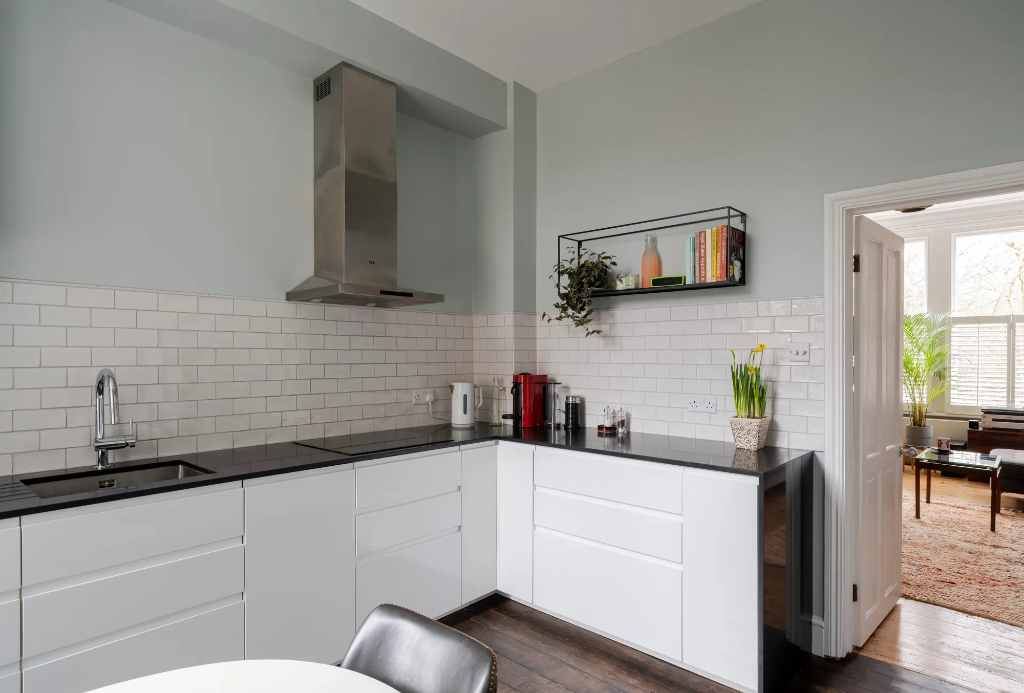 2 bed flat for sale in Forest Glade, Upper Leytonstone, London, E11  - Property Image 14