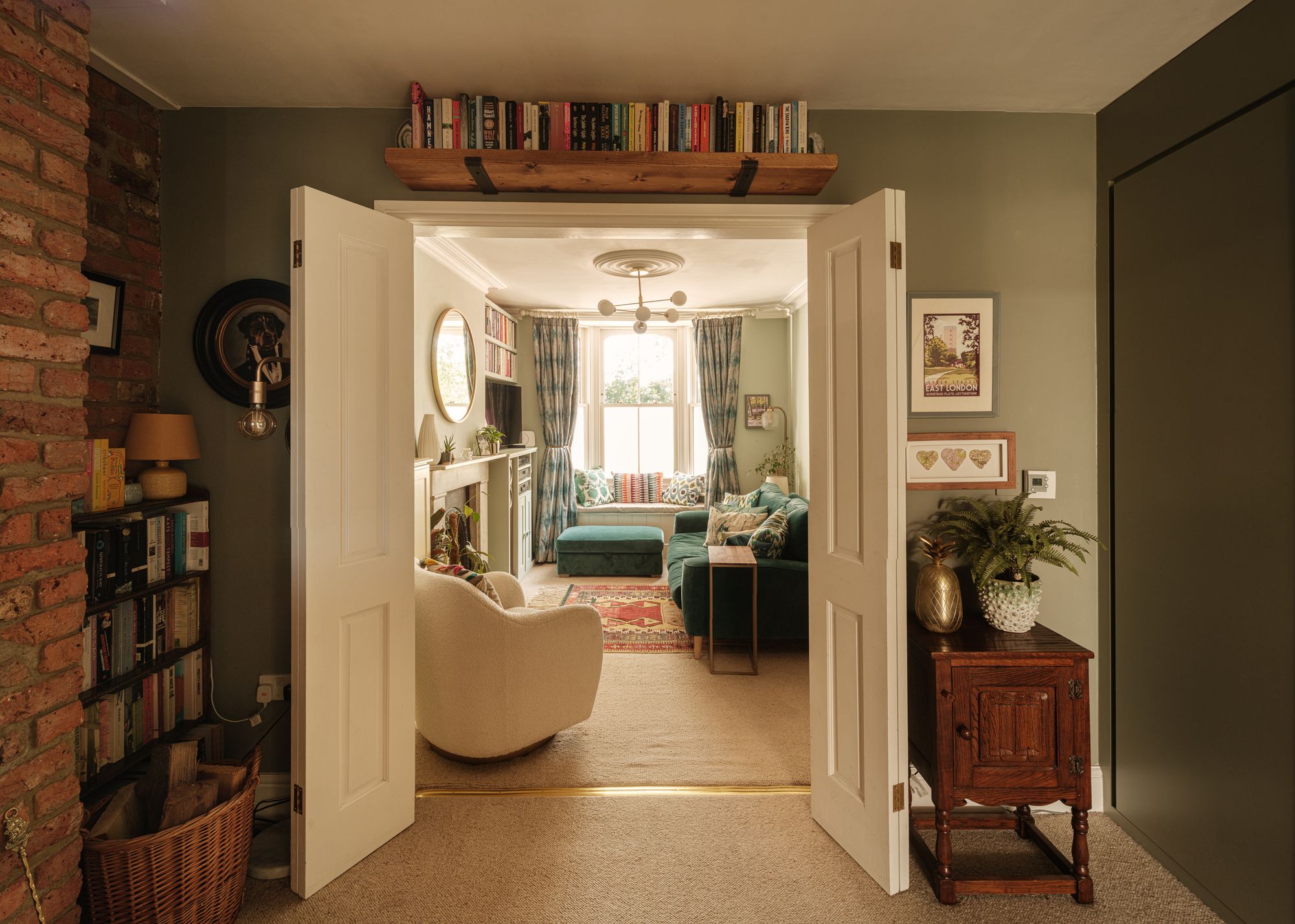 2 bed terraced house for sale in Harrow Road, Leytonstone, London, E11  - Property Image 3