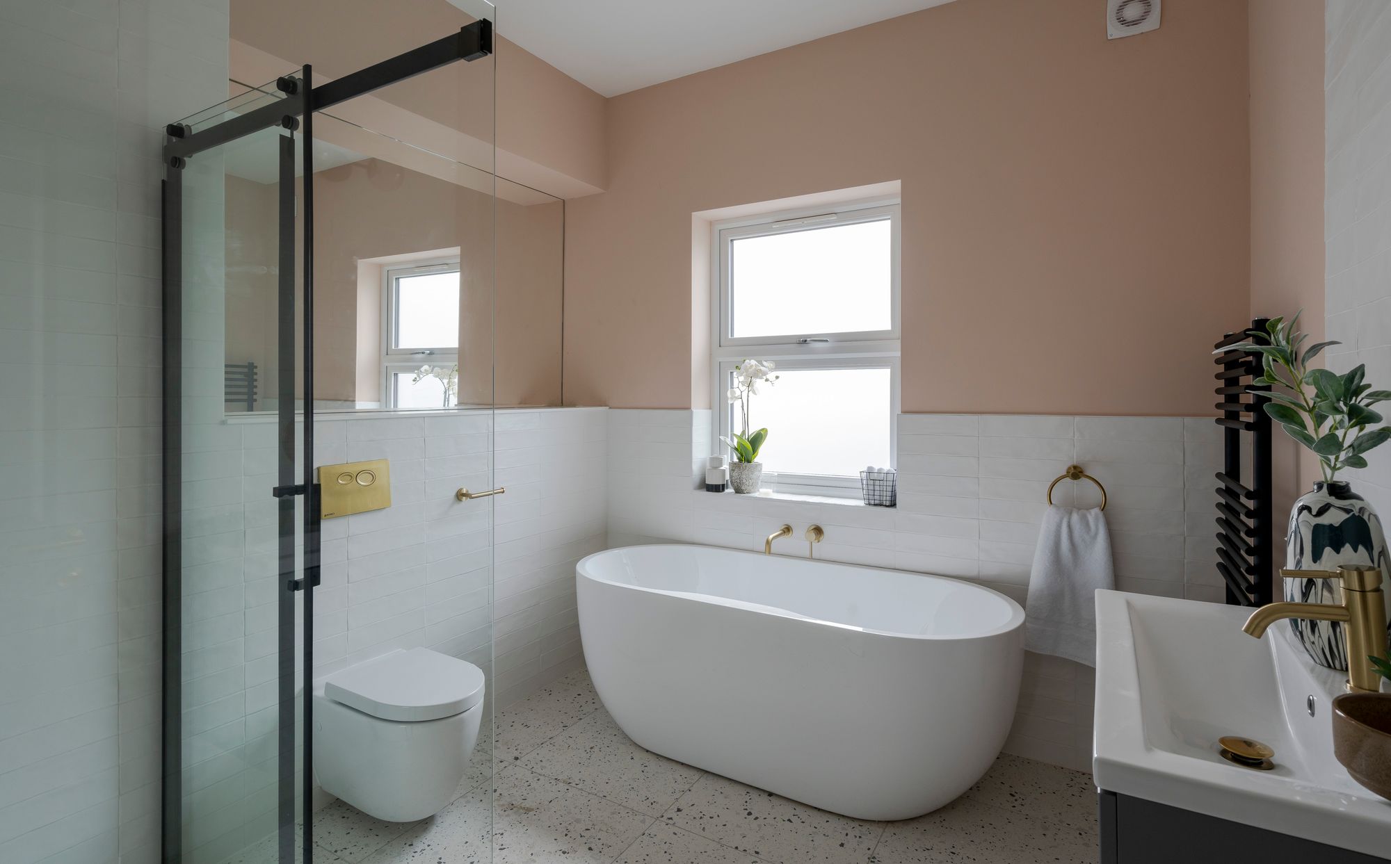 4 bed mid-terraced house for sale in Balmoral Road, Leyton, London, E10 - Property Image 31