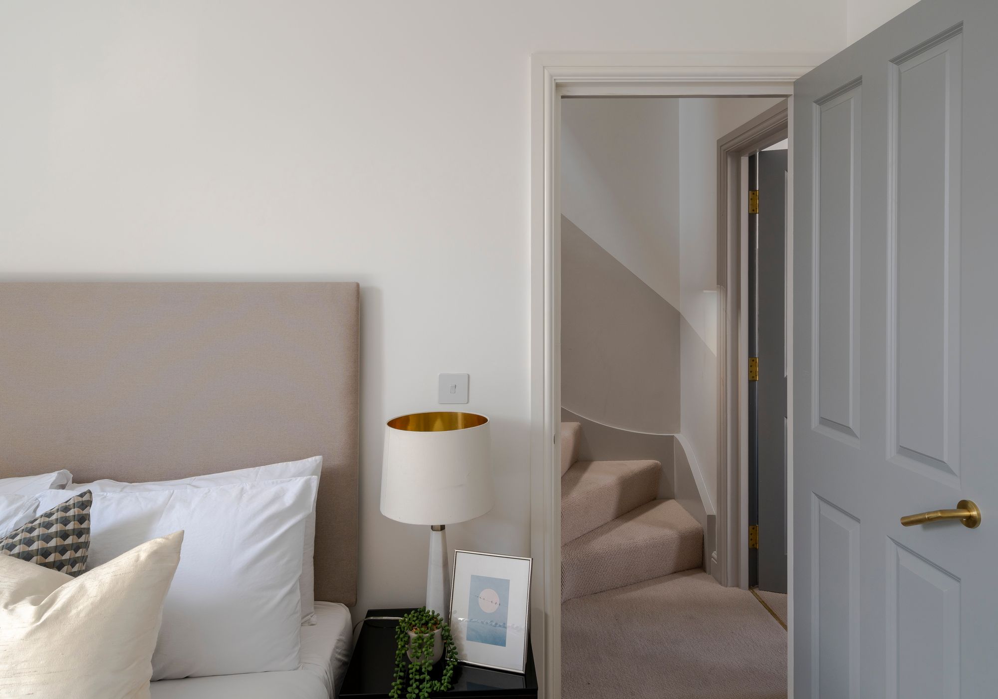 4 bed mid-terraced house for sale in Balmoral Road, Leyton, London, E10 - Property Image 29