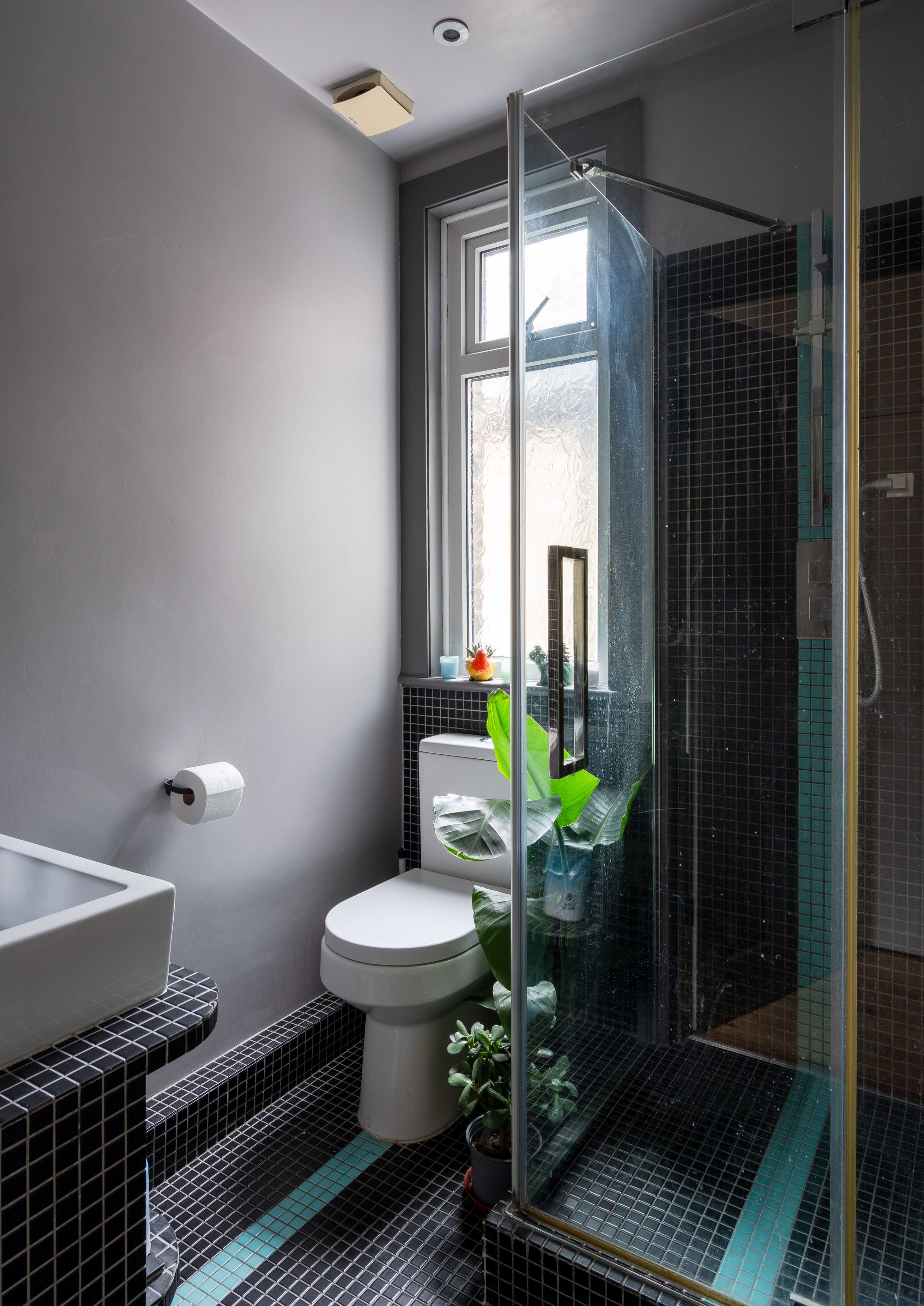 3 bed maisonette for sale in Newport Road, Leyton, London, E10  - Property Image 9