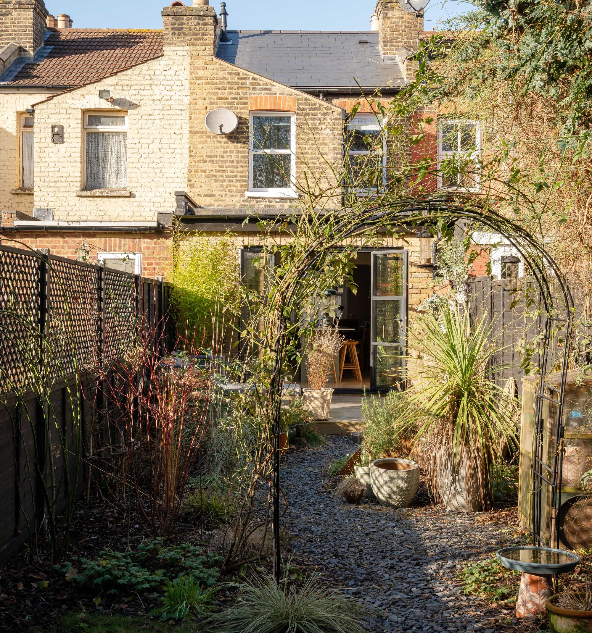 3 bed terraced house for sale in Crescent Road, Leyton, London, E10  - Property Image 37
