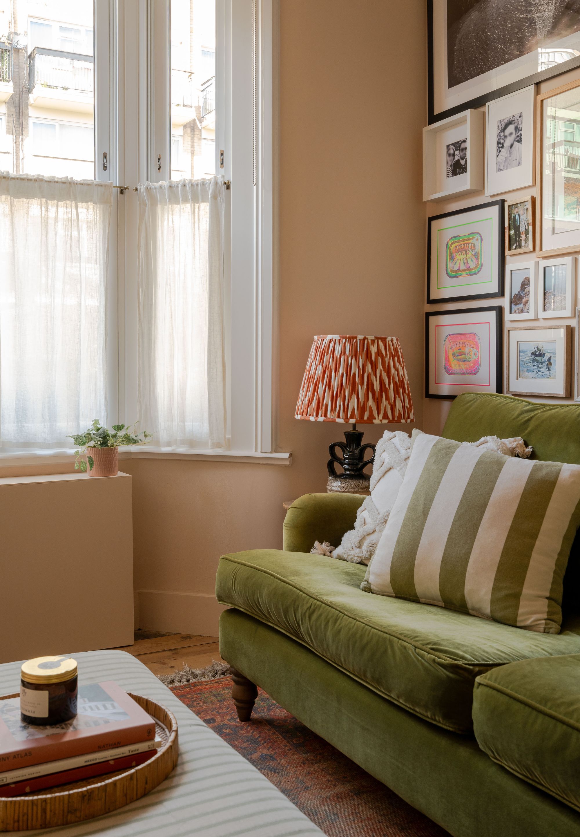 3 bed terraced house for sale in Crescent Road, Leyton, London, E10  - Property Image 5