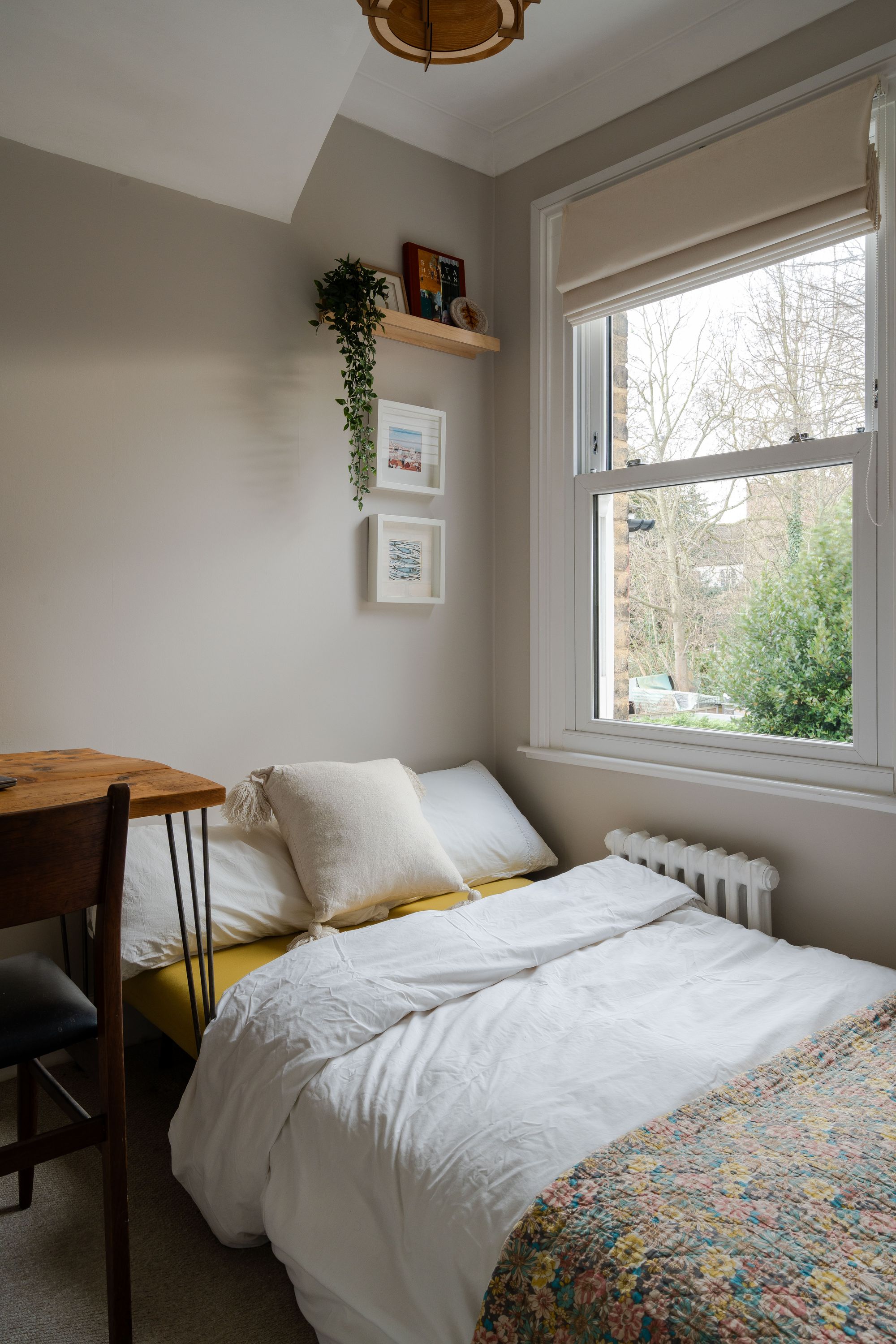 3 bed terraced house for sale in Crescent Road, Leyton, London, E10  - Property Image 24