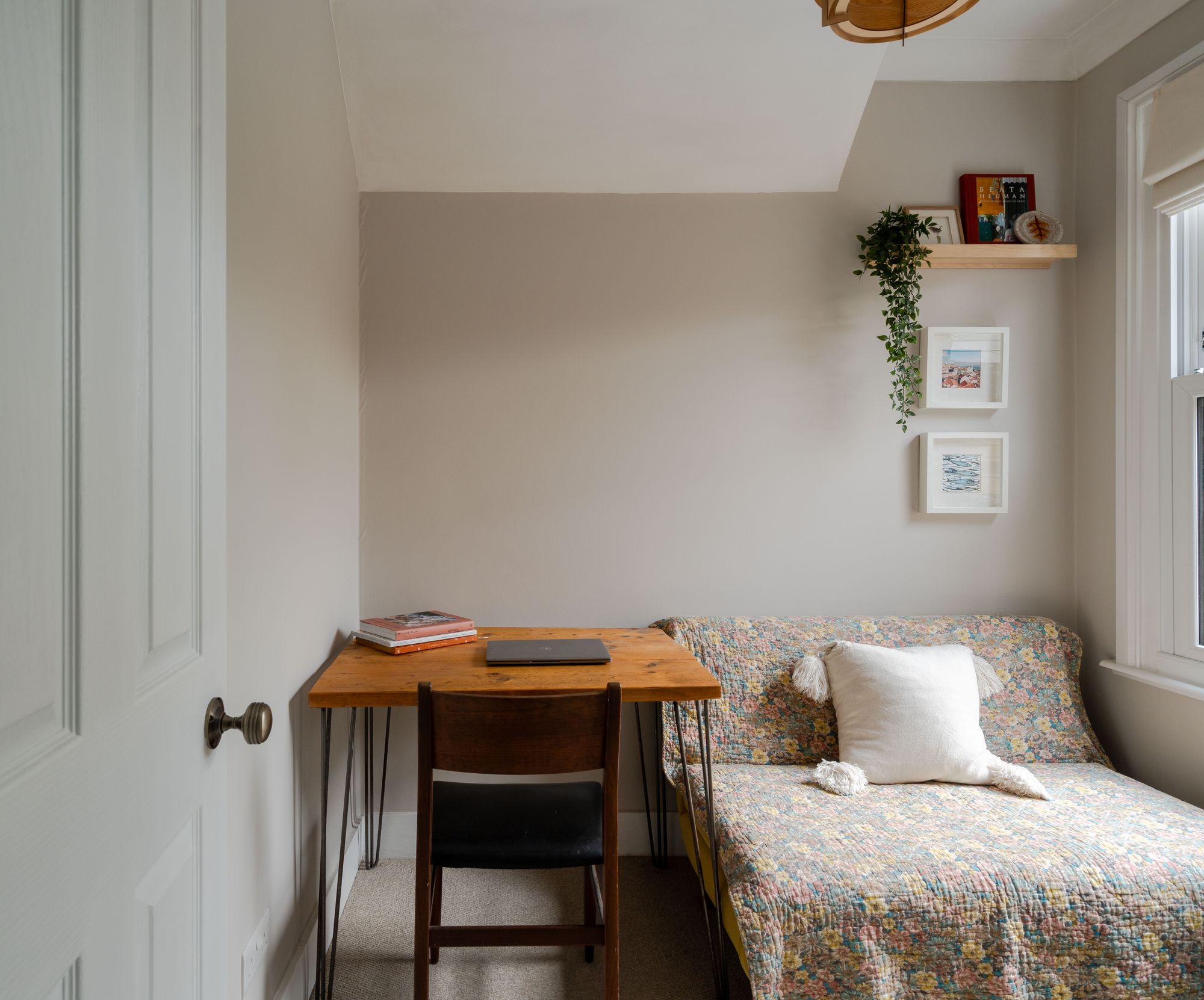 3 bed terraced house for sale in Crescent Road, Leyton, London, E10  - Property Image 21