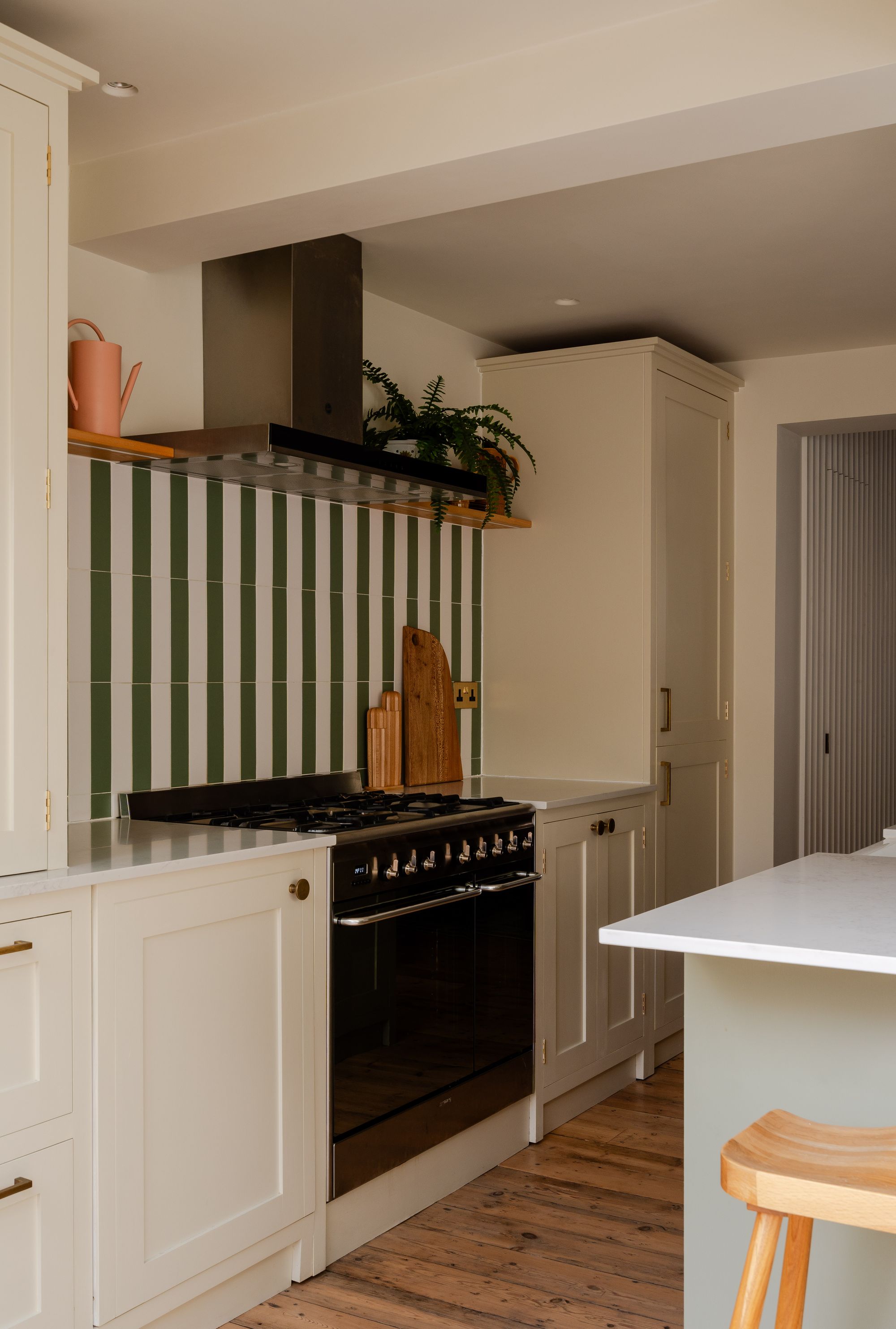 3 bed terraced house for sale in Crescent Road, Leyton, London, E10  - Property Image 13