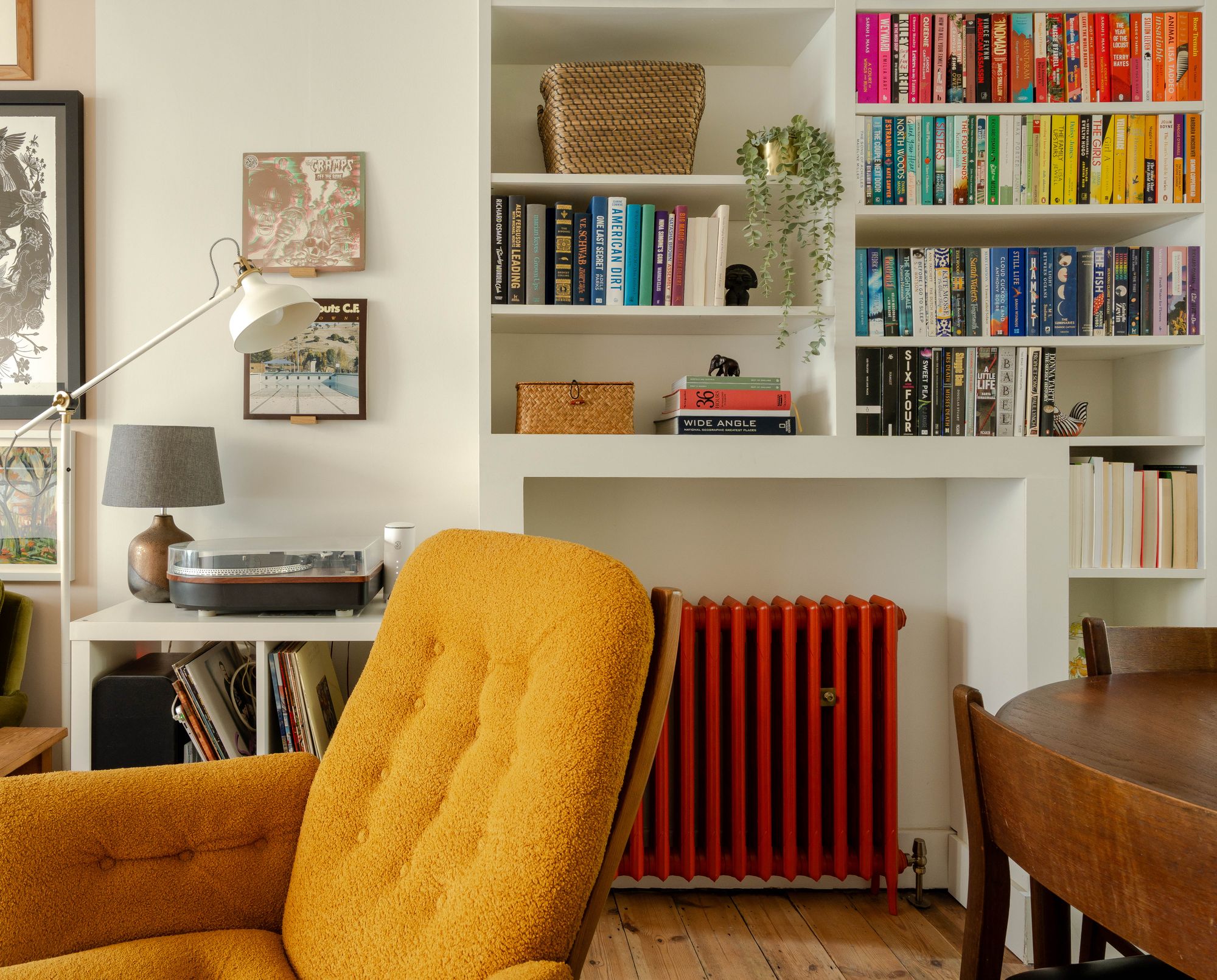 3 bed terraced house for sale in Crescent Road, Leyton, London, E10  - Property Image 8