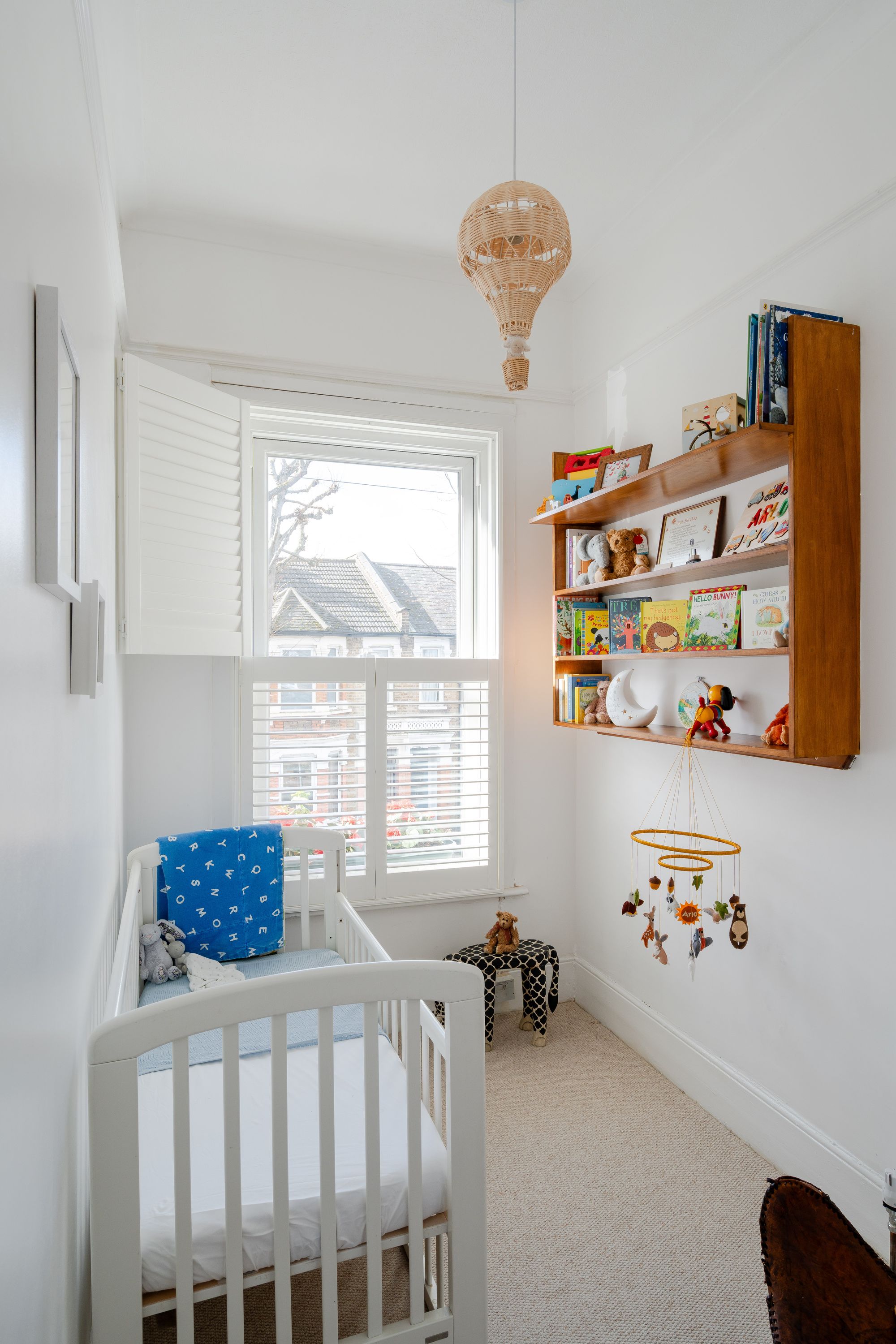 2 bed flat for sale in Woodville Road, Bushwood, London, E11  - Property Image 8