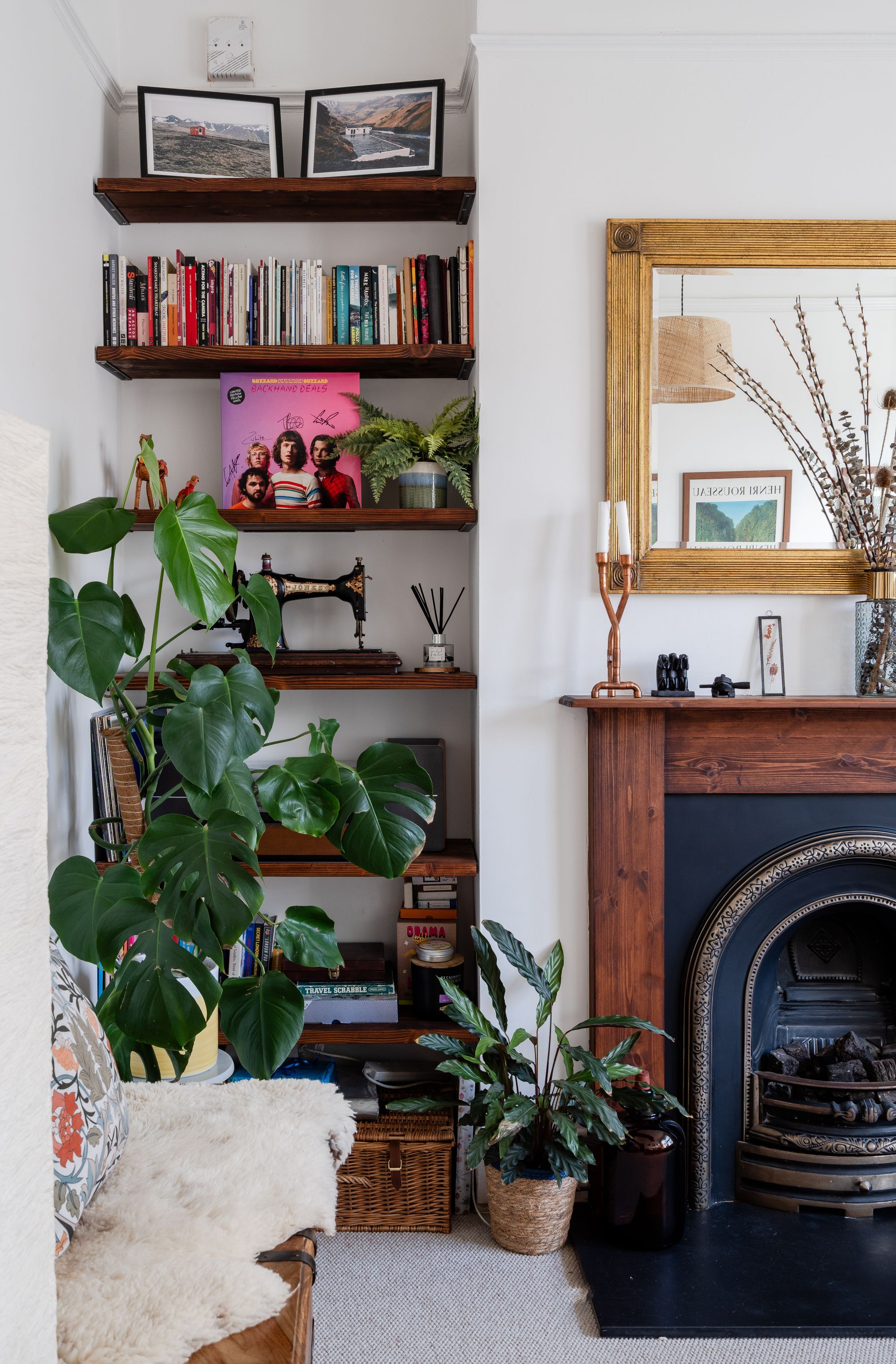 2 bed flat for sale in Woodville Road, Bushwood, London, E11  - Property Image 5