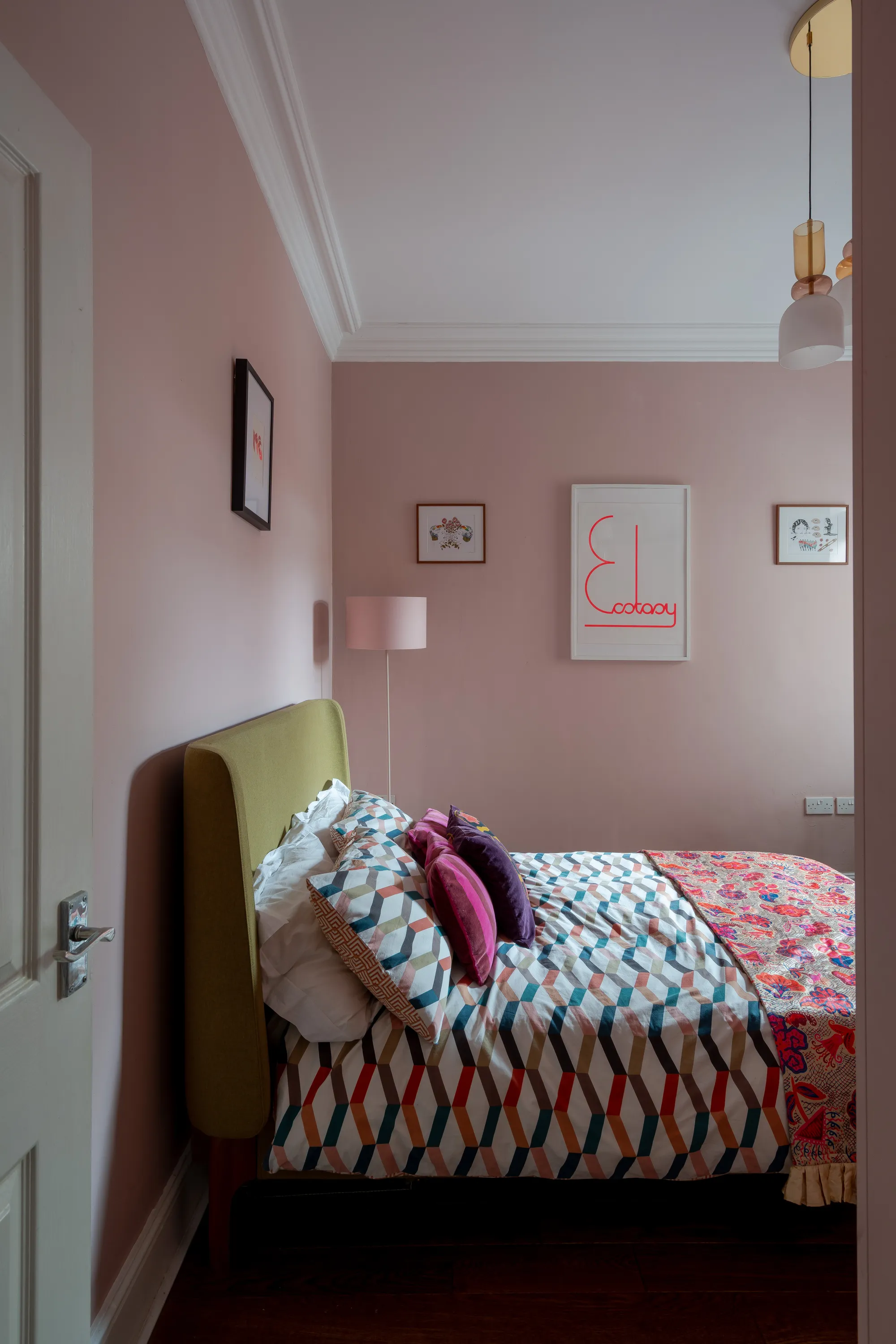 2 bed flat for sale in Fairlop Road, Upper Leytonstone, London, E11  - Property Image 13