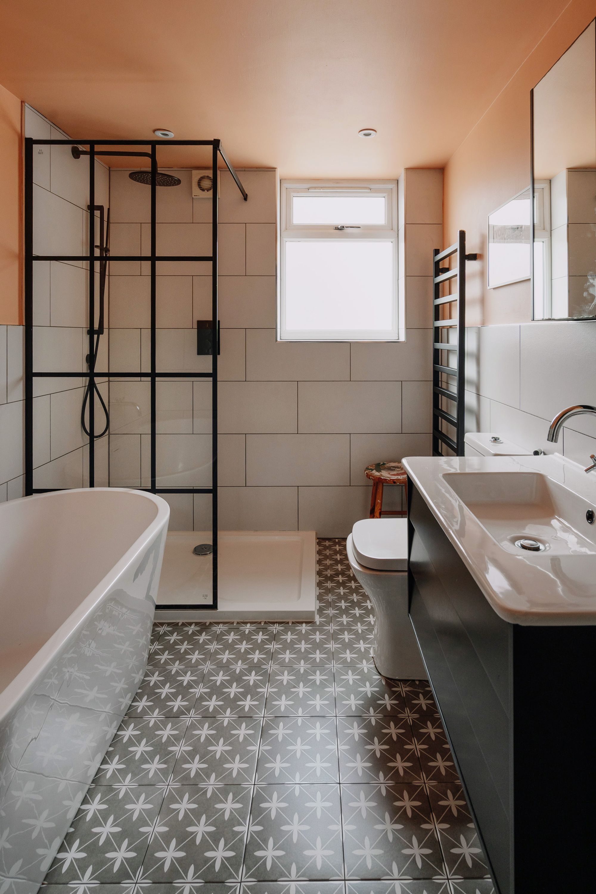 2 bed terraced house for sale in Harrow Road, Leytonstone, London, E11  - Property Image 33