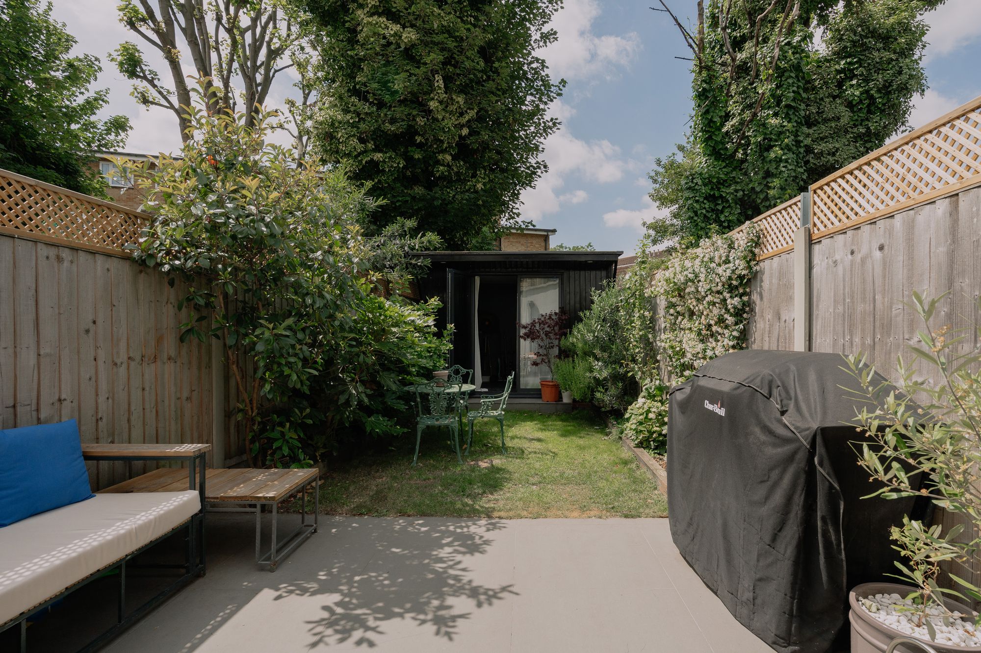 2 bed terraced house for sale in Harrow Road, Leytonstone, London, E11  - Property Image 36