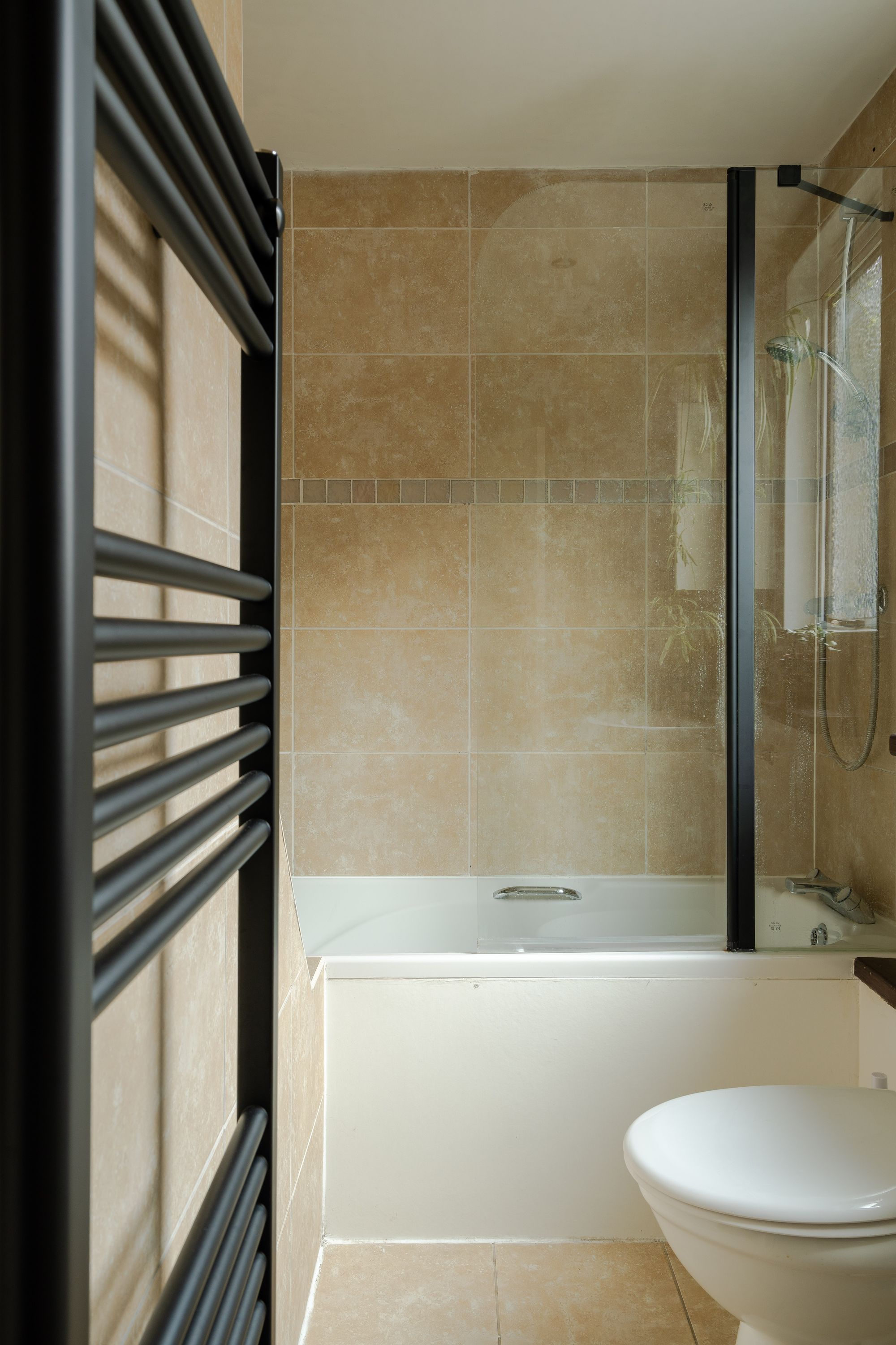 2 bed maisonette for sale in Richmond Road, Leytonstone, London, E11  - Property Image 19