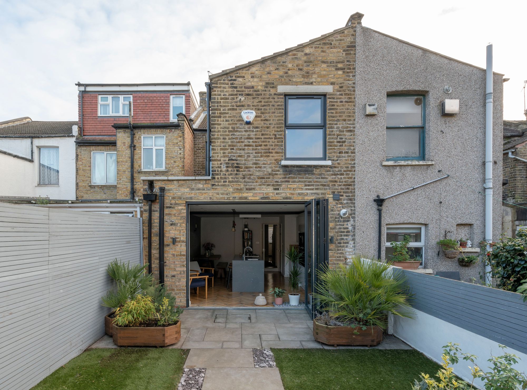 3 bed mid-terraced house for sale in Park Grove Road, Leytonstone, London, E11 - Property Image 34