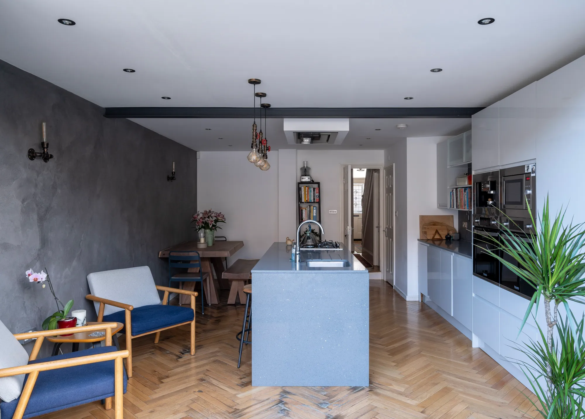 3 bed mid-terraced house for sale in Park Grove Road, Leytonstone, London, E11 - Property Image 3