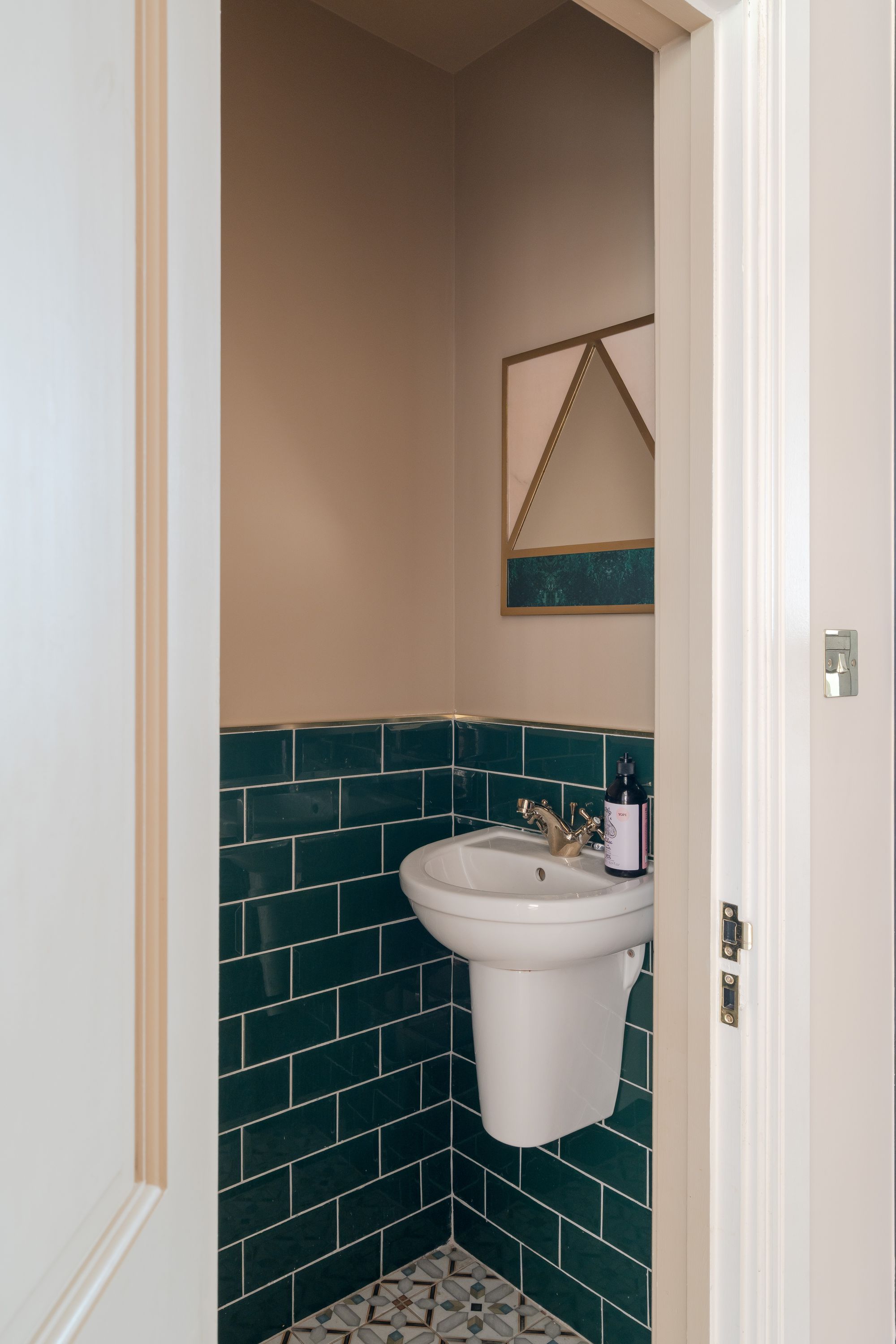 4 bed terraced house for sale in Lea Hall Road, Leyton, London, E10  - Property Image 11